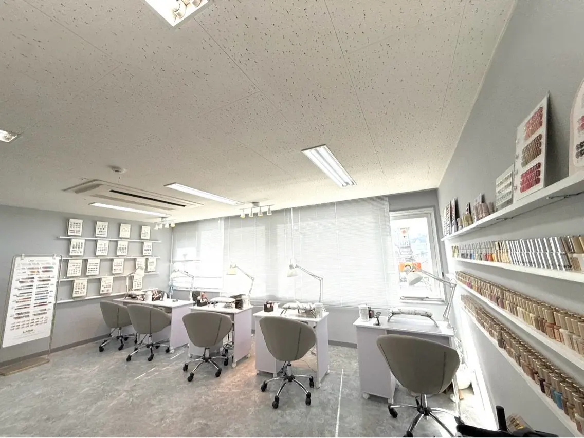 Rin Nailの内観・外観1