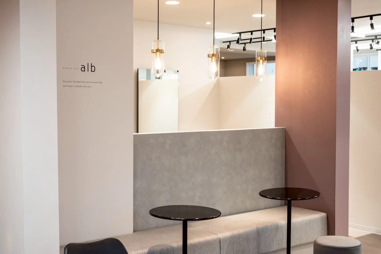 HAIR&LIFE alb.の内観・外観1