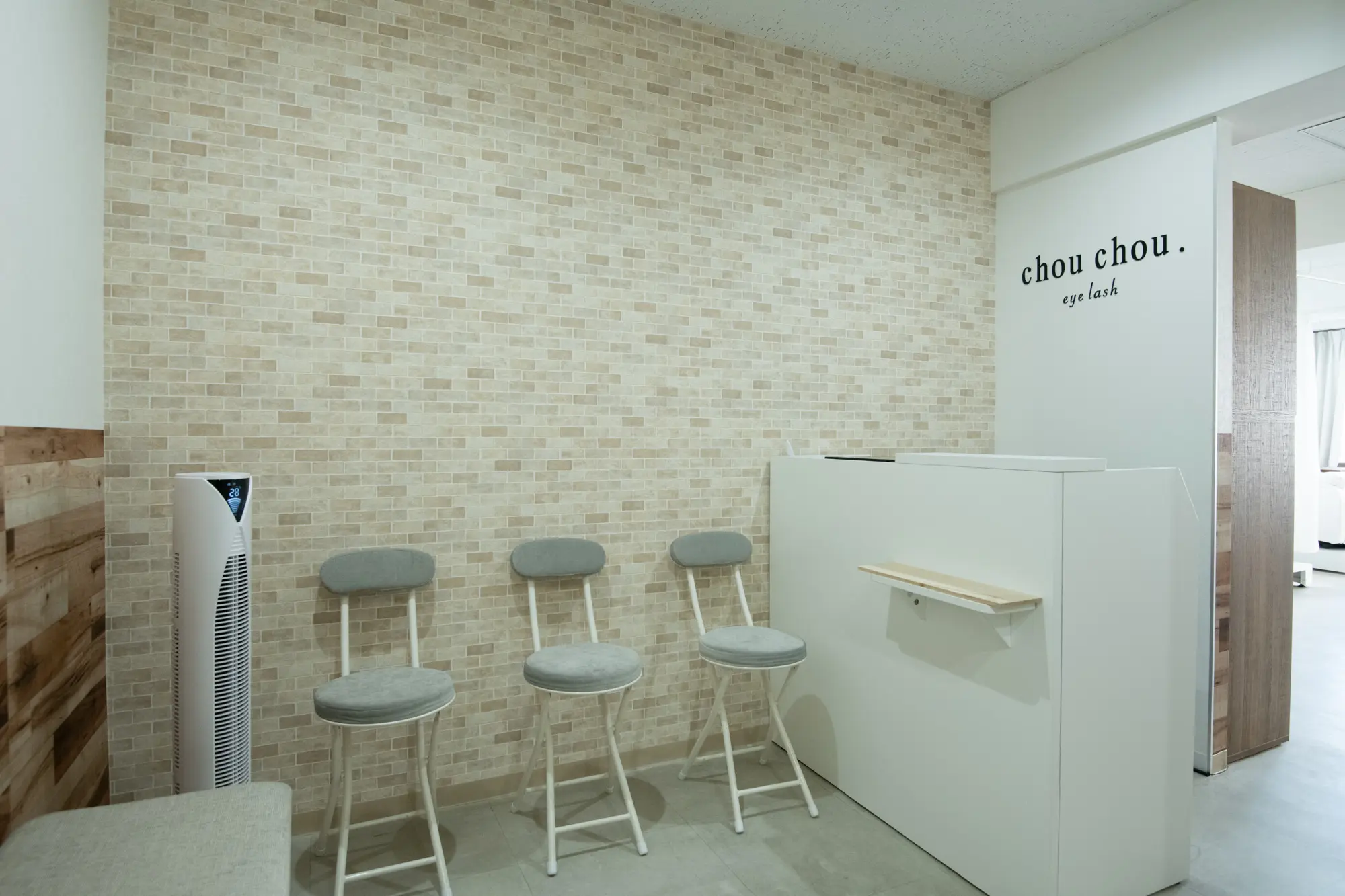 chou chou.eyelash 北千住店の内観・外観3