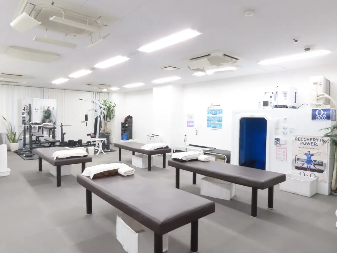 トムストレッチ浅草橋店の内観・外観1