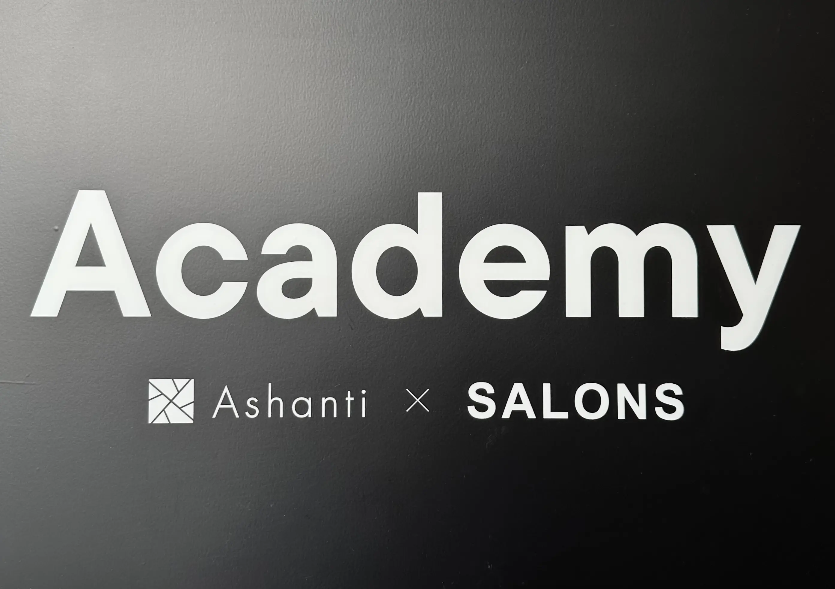 Academy 心斎橋【アミ】の内観・外観1