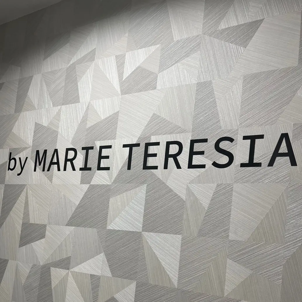 by MARIE TERESIA 狸小路の内観・外観1