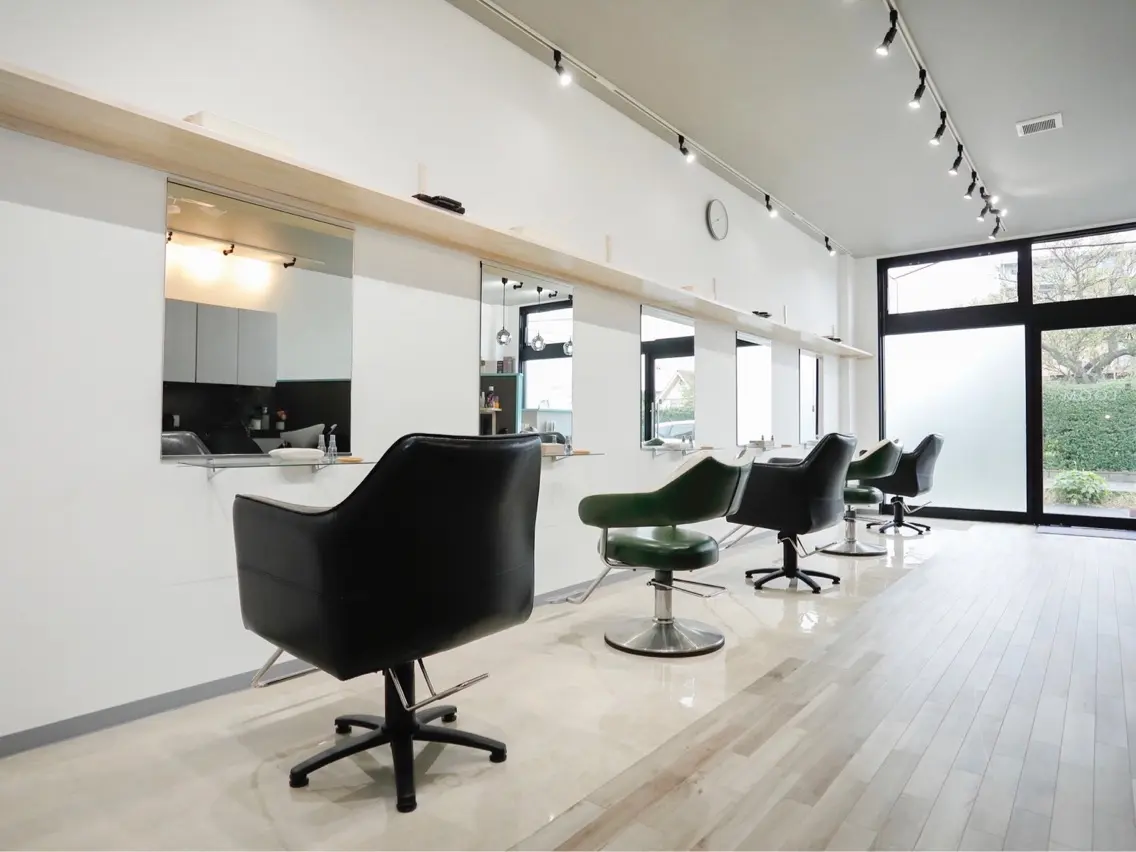 hair base loomの内観・外観1