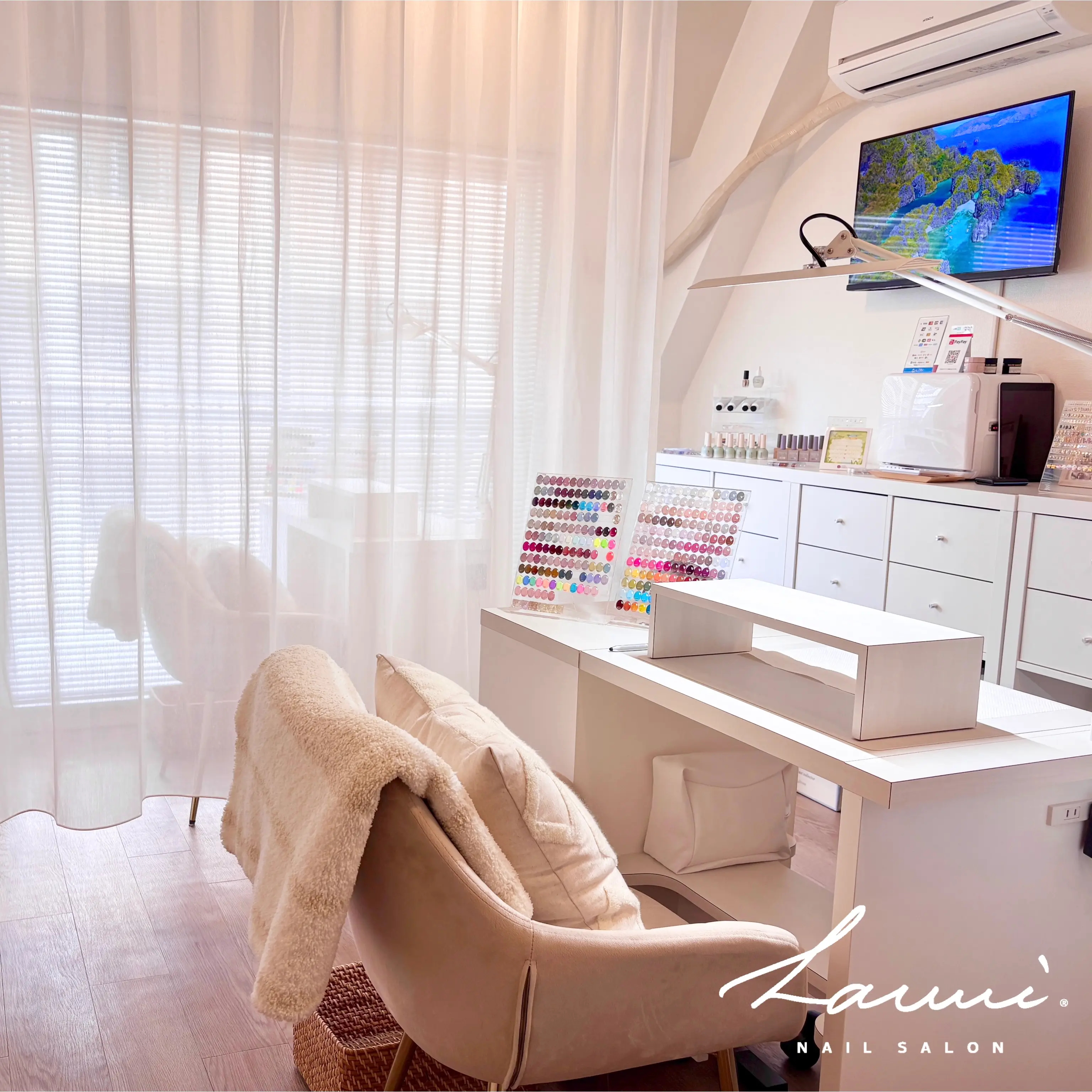 Laumi NAIL SALON（ラウミーネイルサロン）の内観・外観1