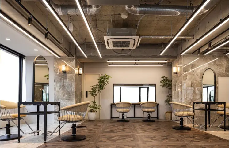 sand clear 横浜本店の内観・外観3