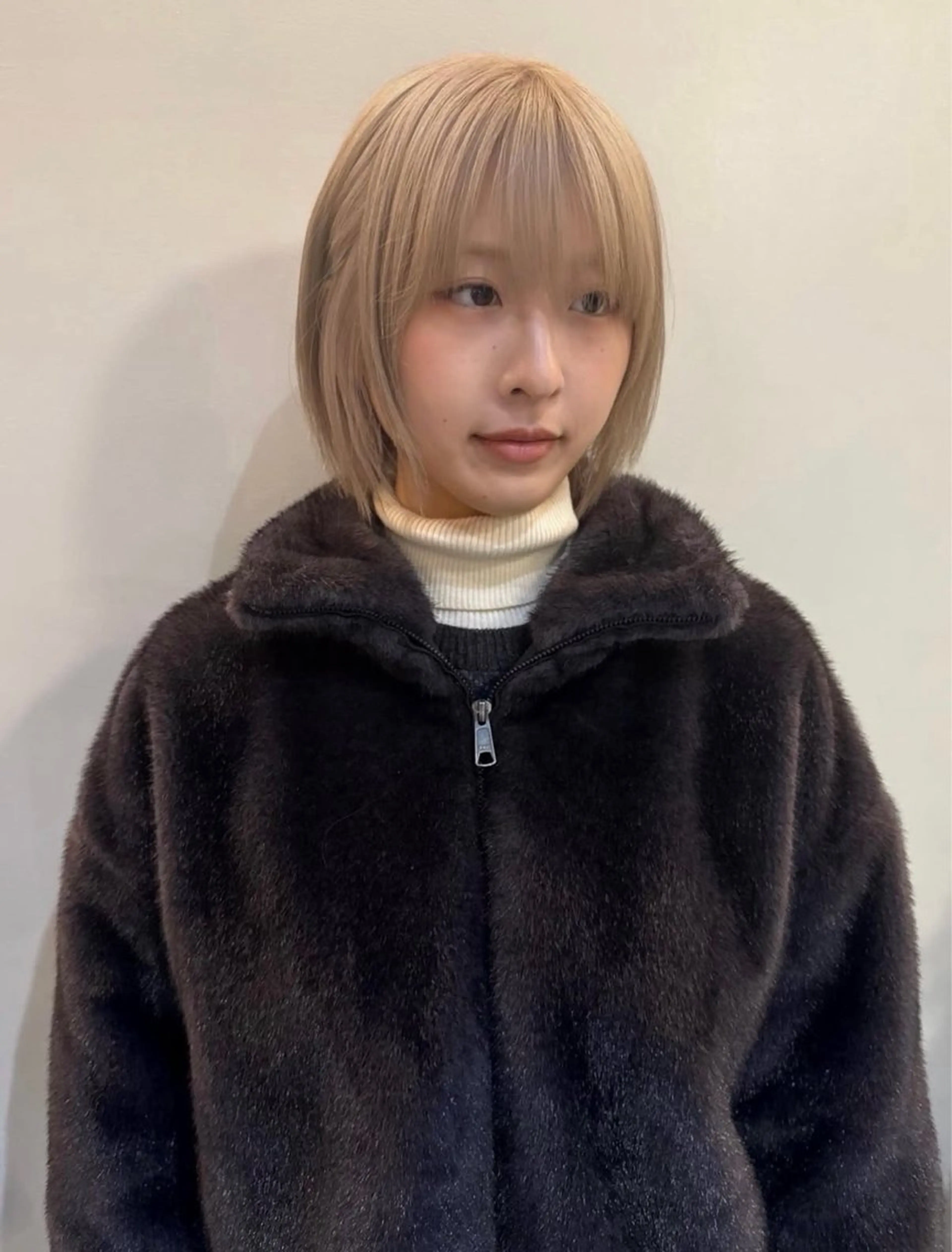 ショート カラー ベージュカラー ミルクティーベージュ 🫧カラーモデル募集 🫧Hiyuのヘアスタイル