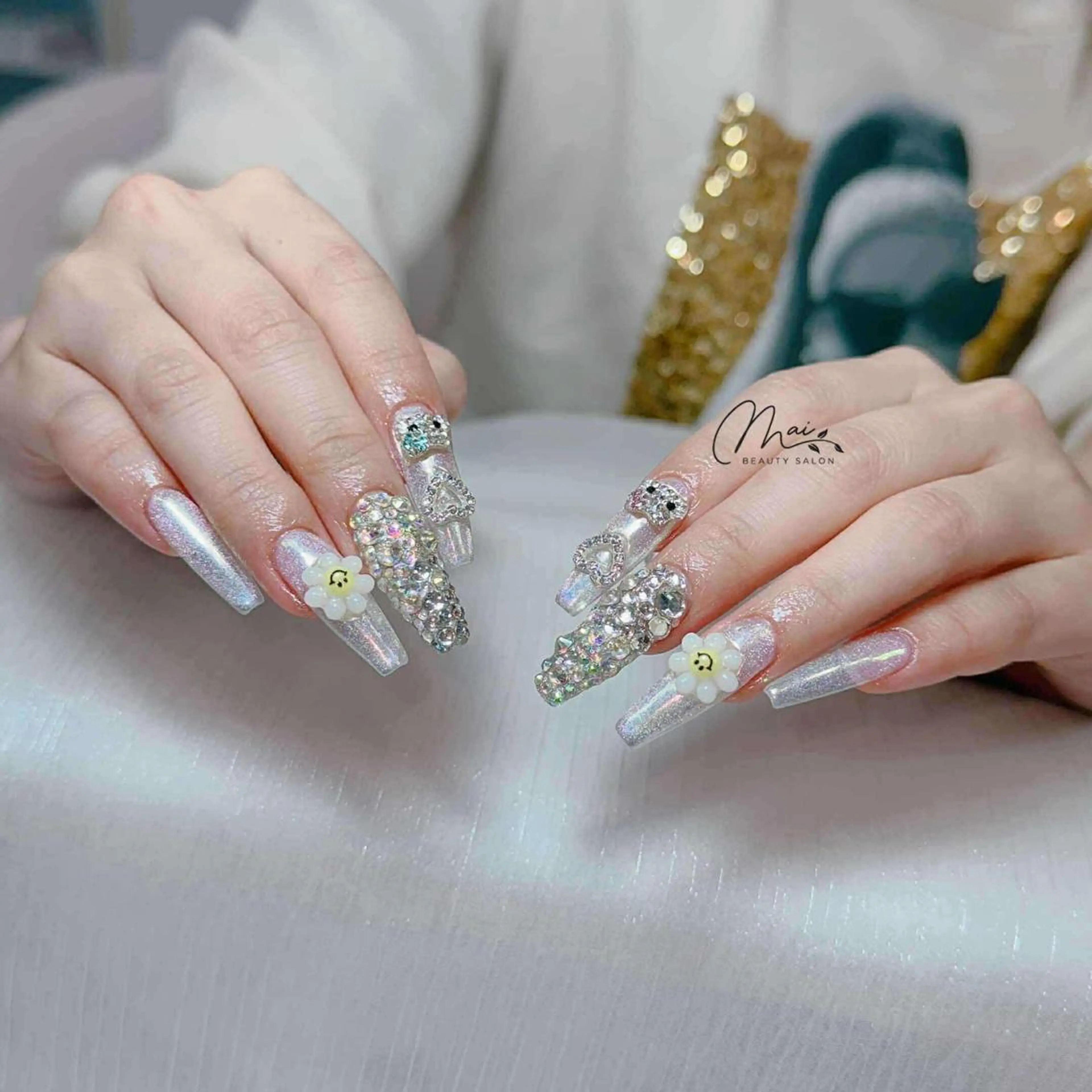 ネイル アニマル柄 ボルドー ジェルネイル ニュアンスネイル パラジェル MaiBeauty HaNaのネイルデザイン