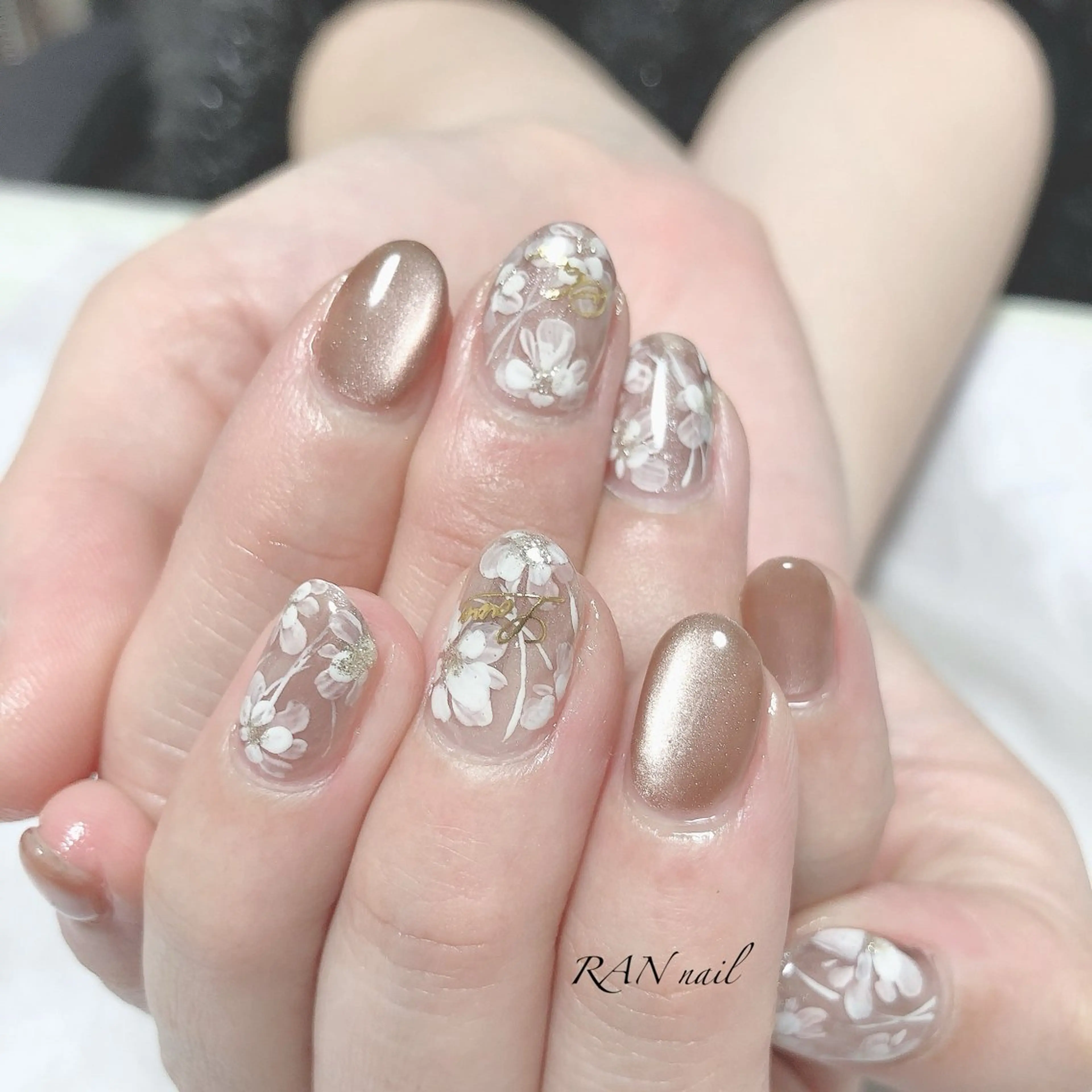 ネイル アートネイル ブラウン 桜ネイル 入学式 フラワーネイル ハンドネイル フットネイル RAN nailのネイルデザイン