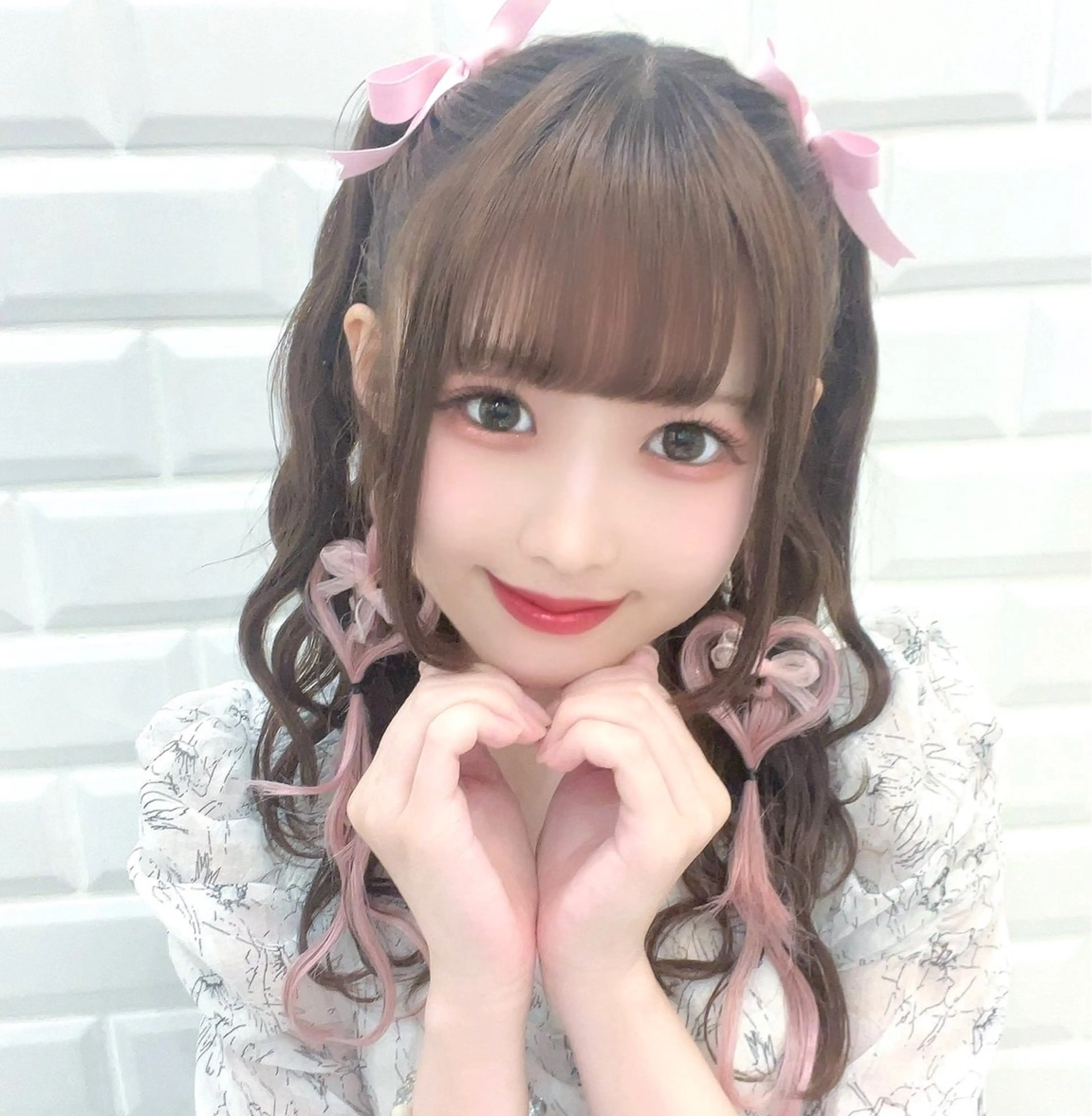 ロング ヘアアレンジ 天野 優希のヘアスタイル