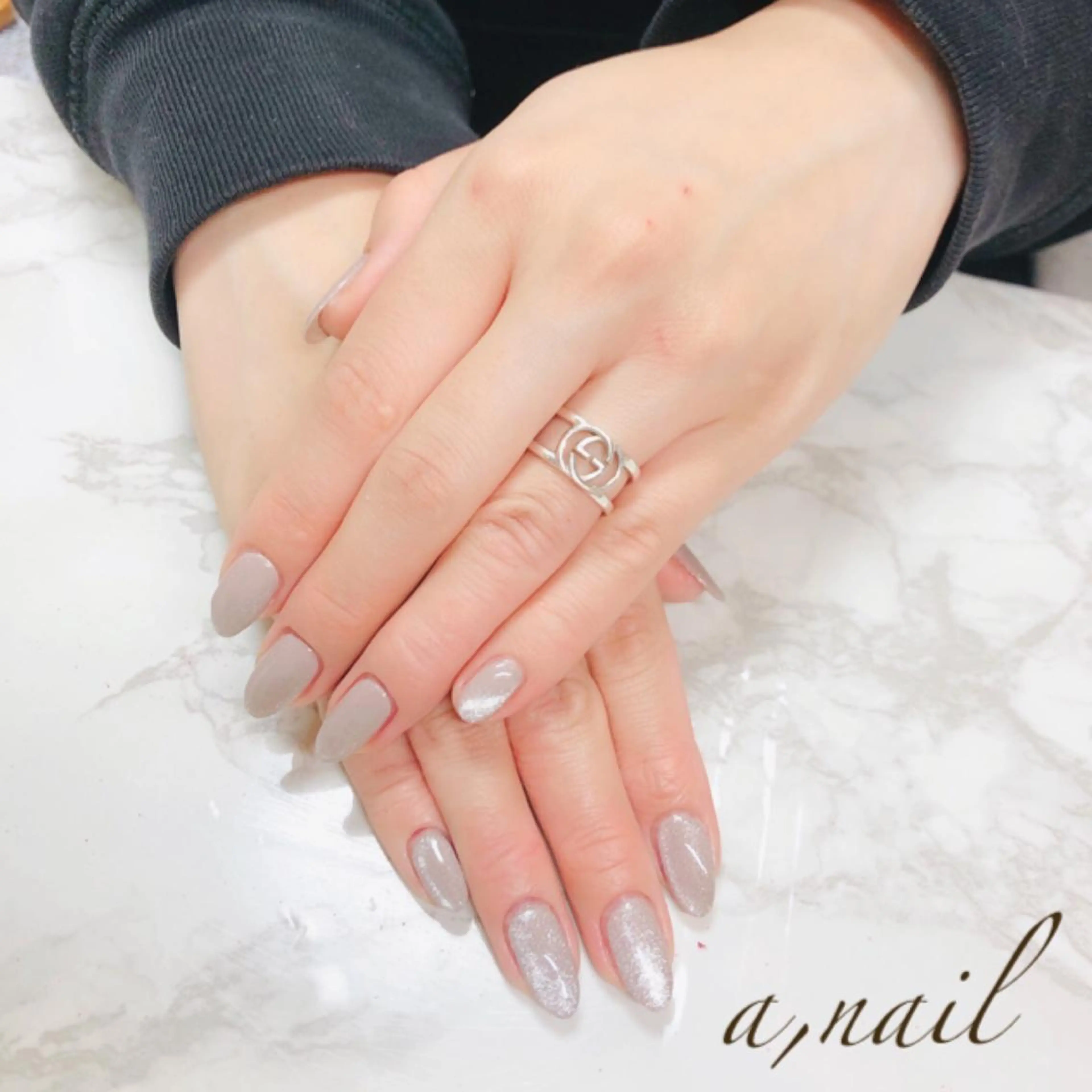 ネイル フットネイル ラメ(グリッター) マグネットネイル ニュアンスネイル オフィスネイル ハンドネイル ネイルサロン エーネイルのネイルデザイン