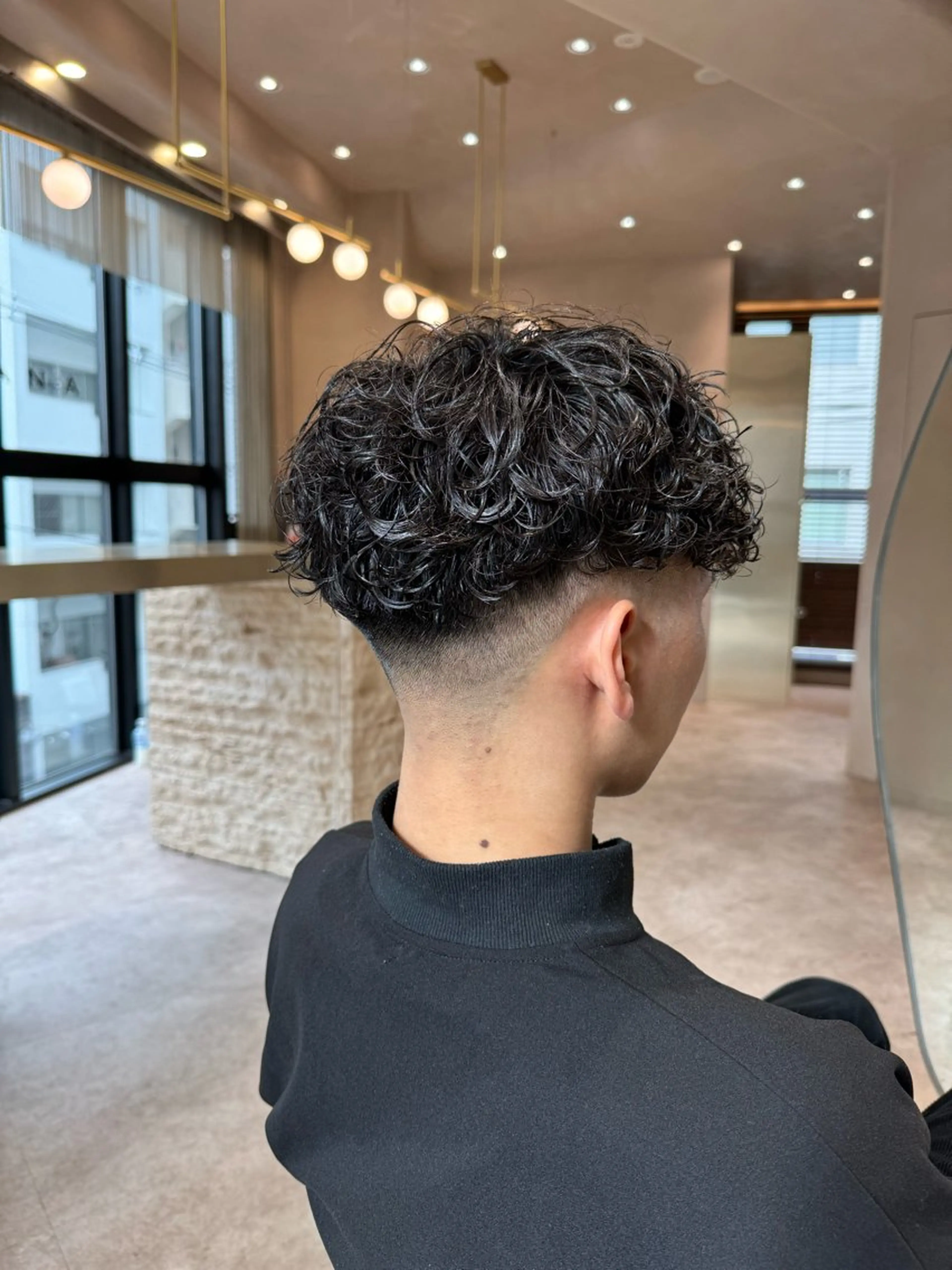 ショート パーマ メンズ 波巻きスパイラルパー マ/シャドウパーマ駿のヘアスタイル