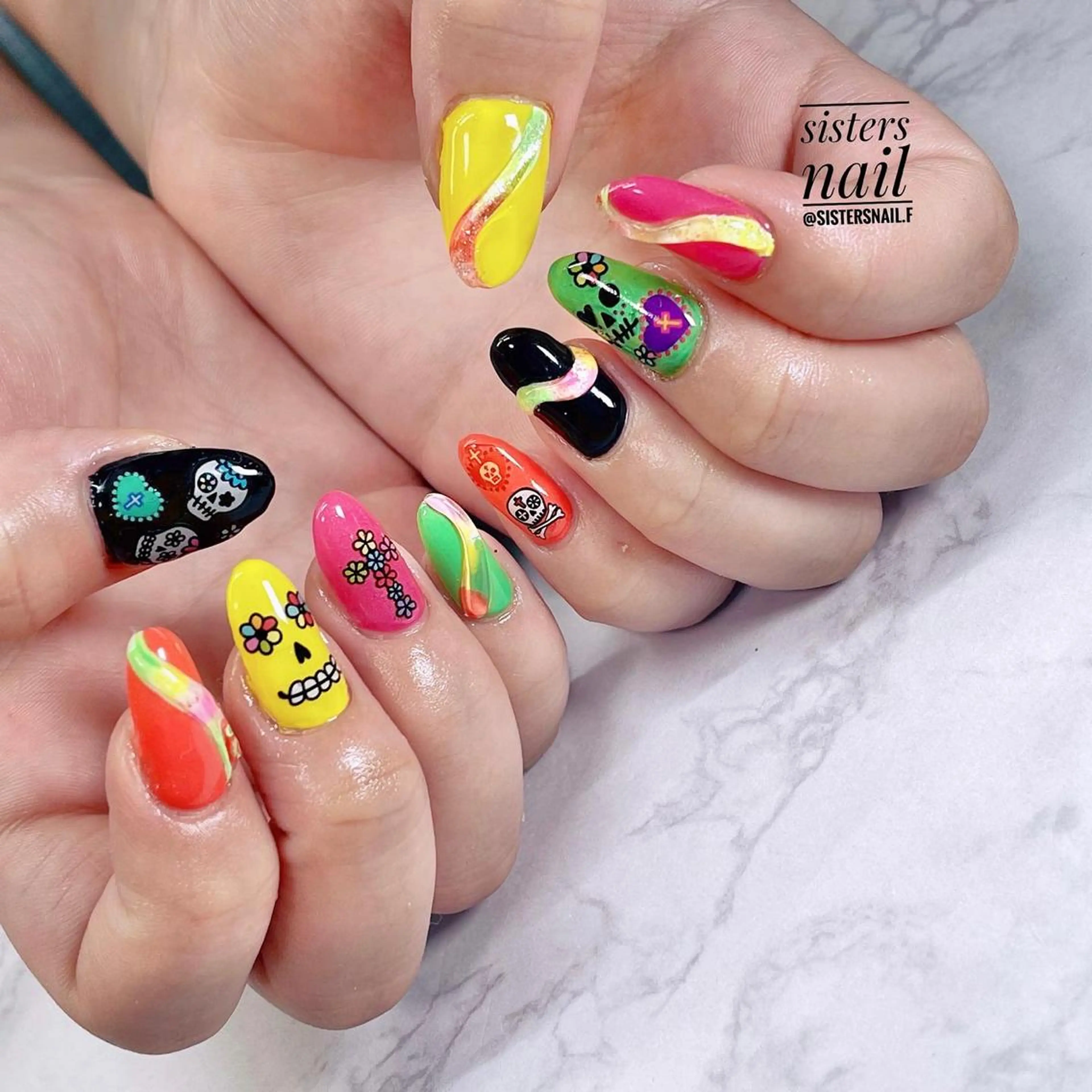 ネイル アートネイル ぷっくりネイル 夏ネイル sisters nail.fのネイルデザイン