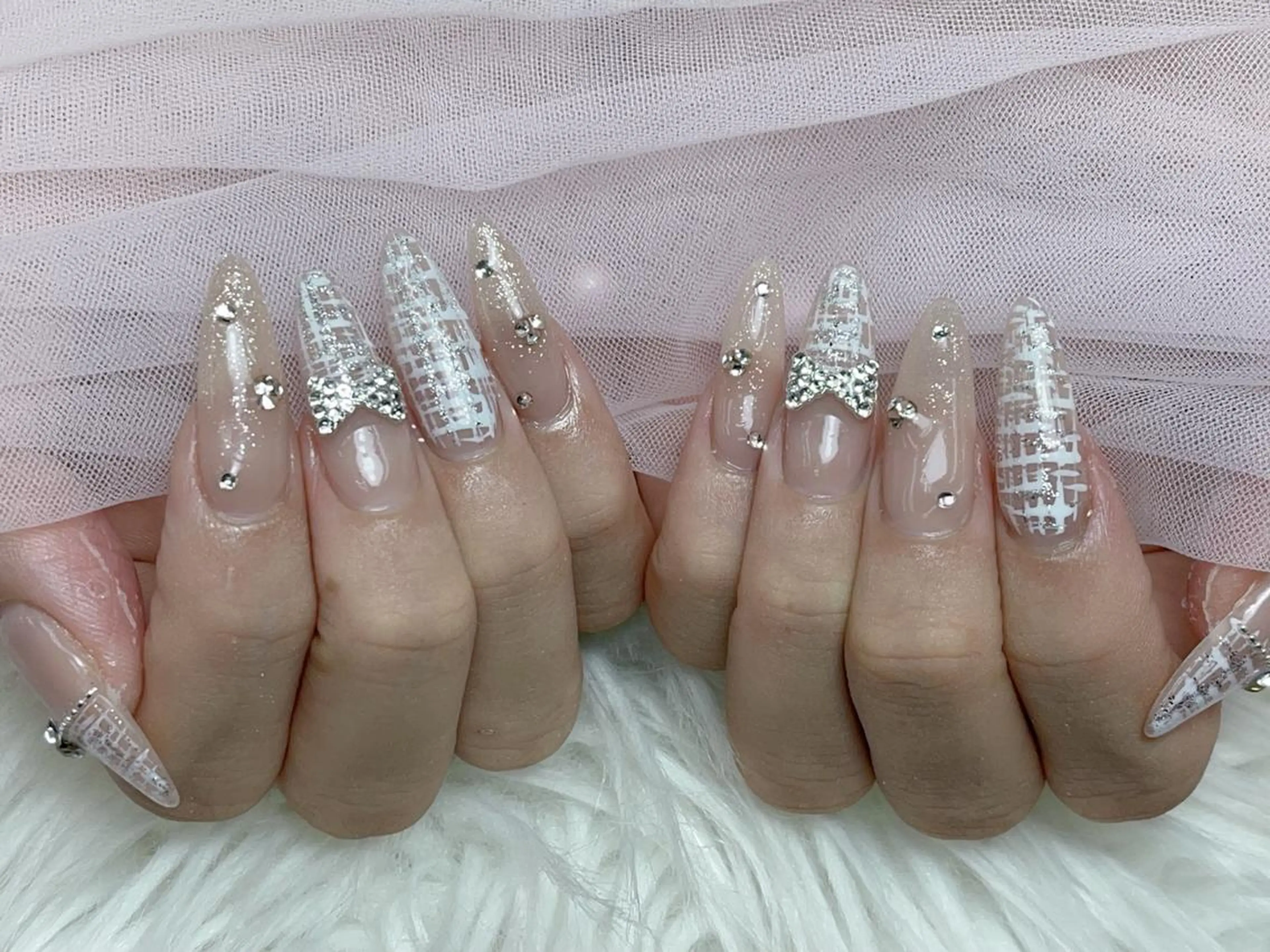 メンズ ネイル メンズ韓国風 アートネイル フレンチネイル ジェルネイル キラキラネイル Bloom kabukiのネイルデザイン