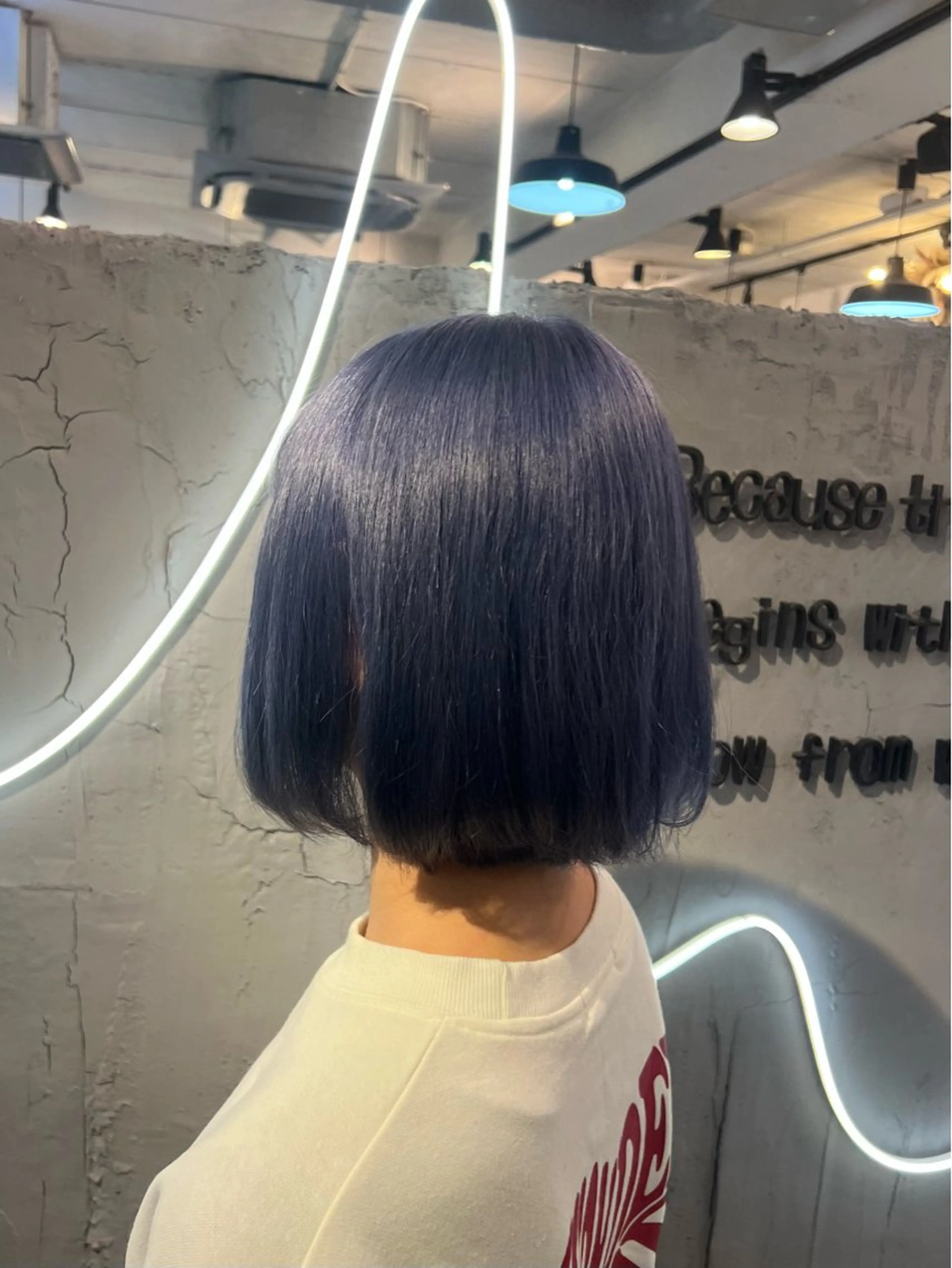 ショート カラー ブルーカラー ブルーラベンダー 透明感カラー ラベンダーカラー ボブ カット ヘアカラー トリートメント いぐちしょうた🫧 VISAGEbaskのヘアスタイル
