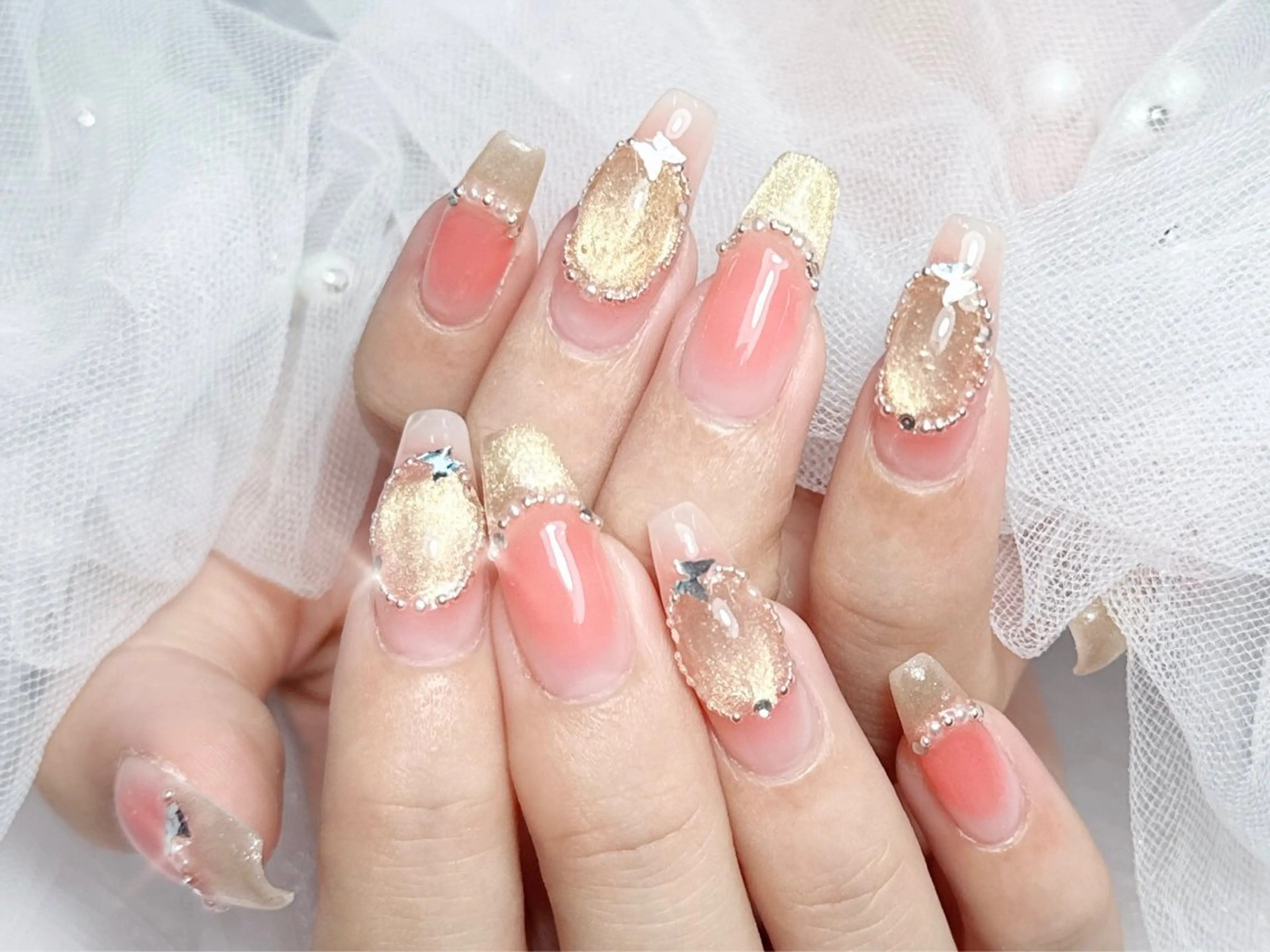 ネイル オーロラネイル チークネイル 長さ出し フットネイル フレンチネイル NaNa nailのネイルデザイン