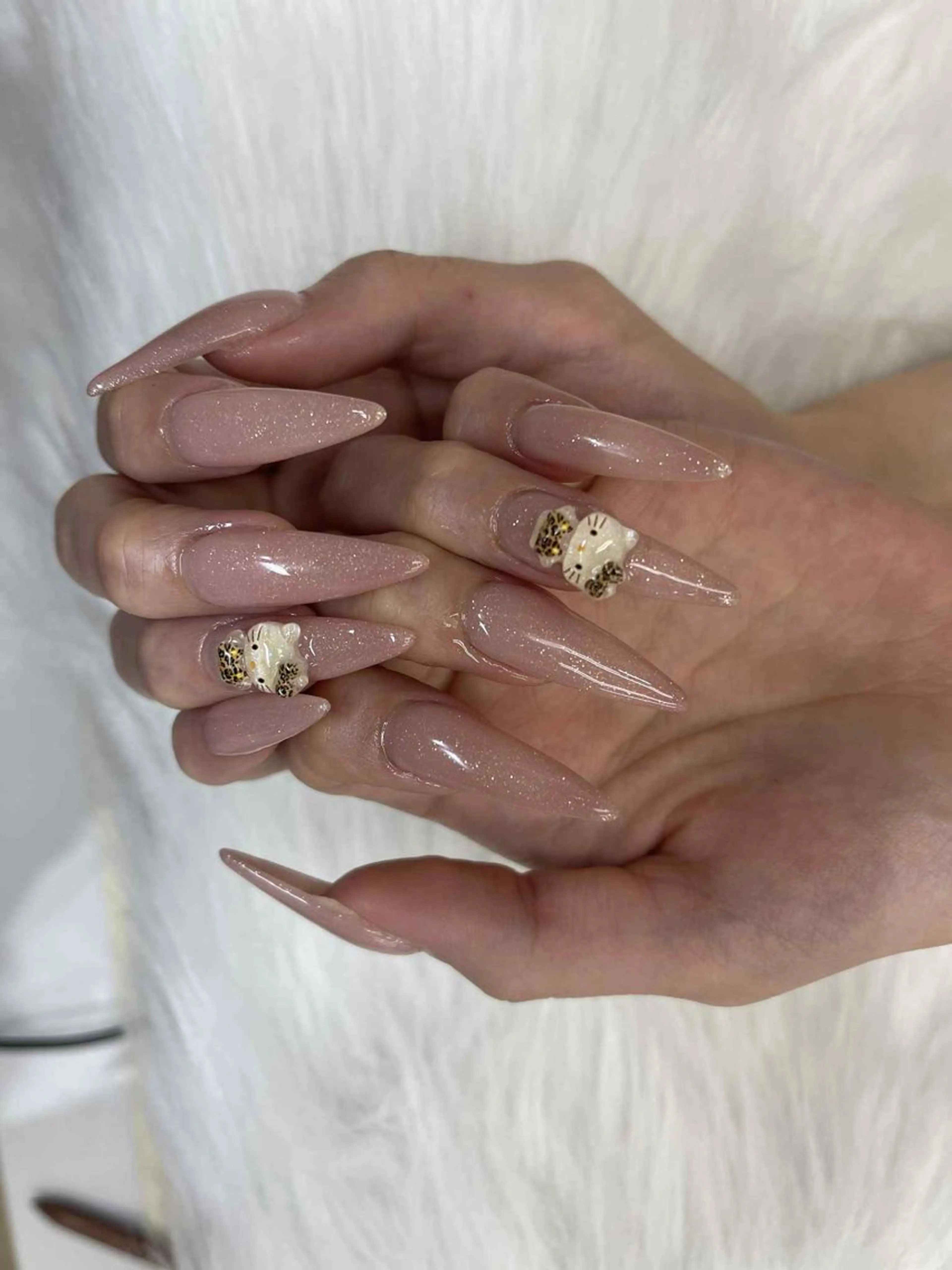 ネイル ハンドネイル Minette nailHuongのネイルデザイン
