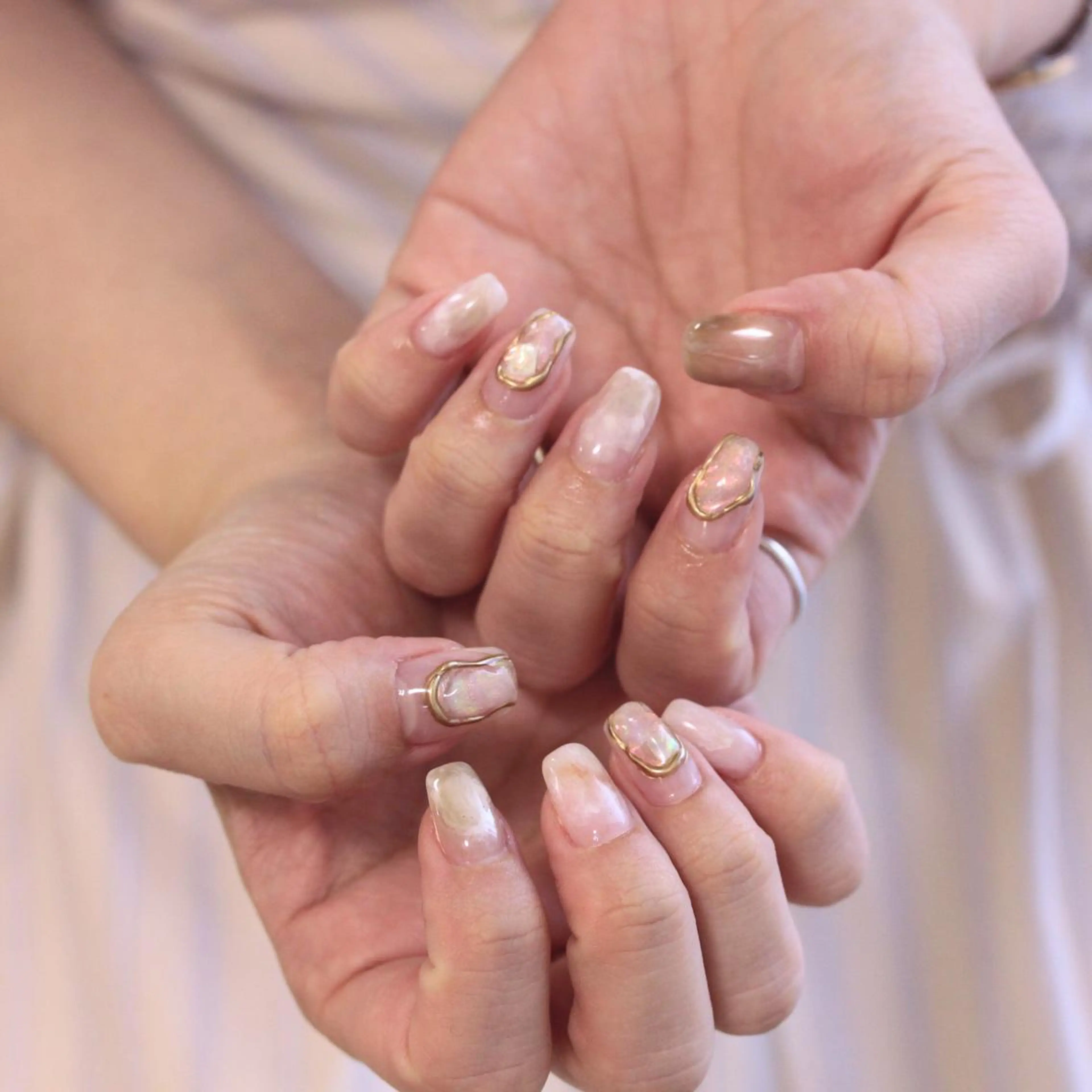 ネイル ハンドネイル Elio 国泰寺のネイルデザイン