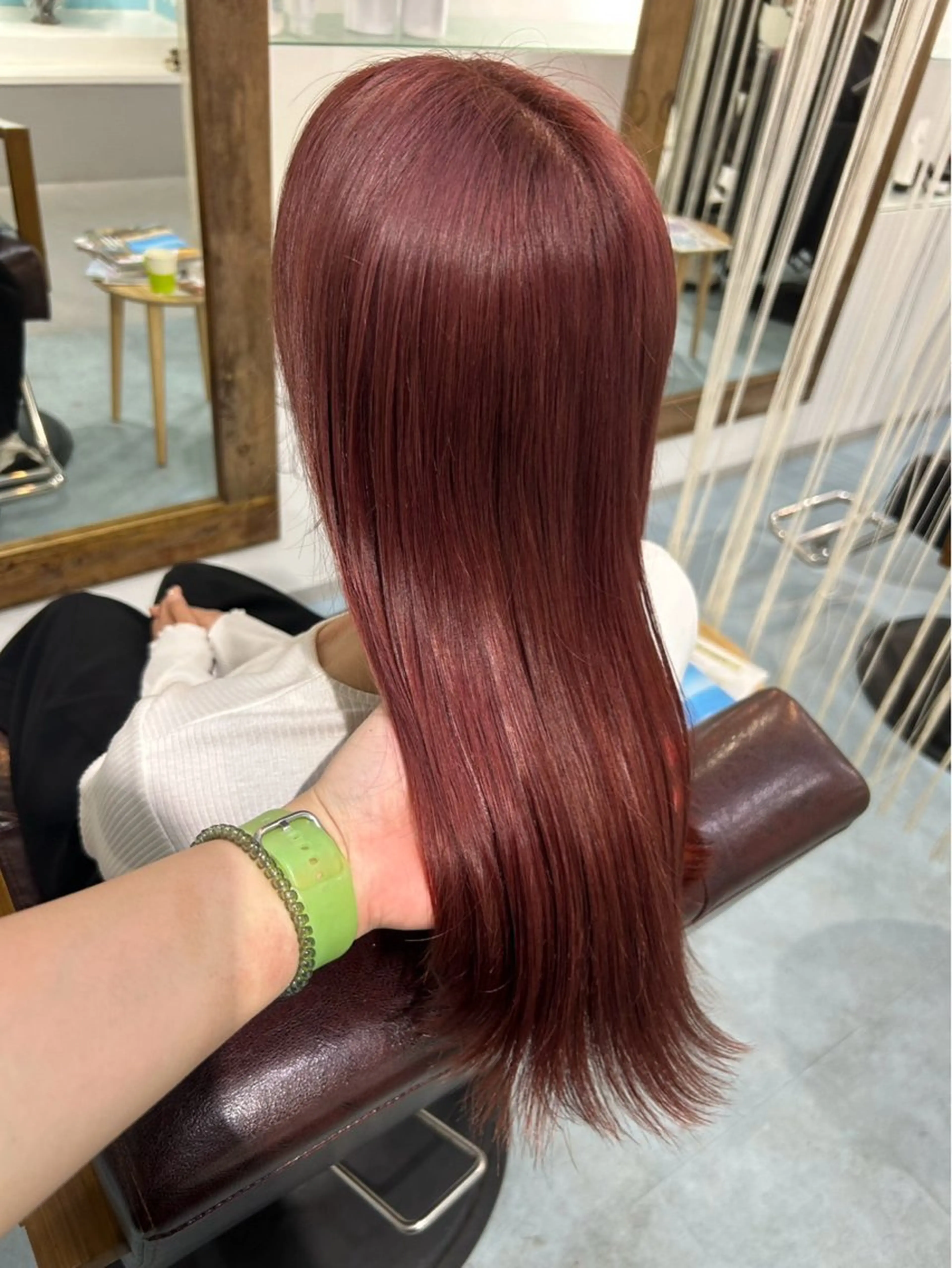 ロング カラー ヘアカラー 足立 芹音のヘアスタイル