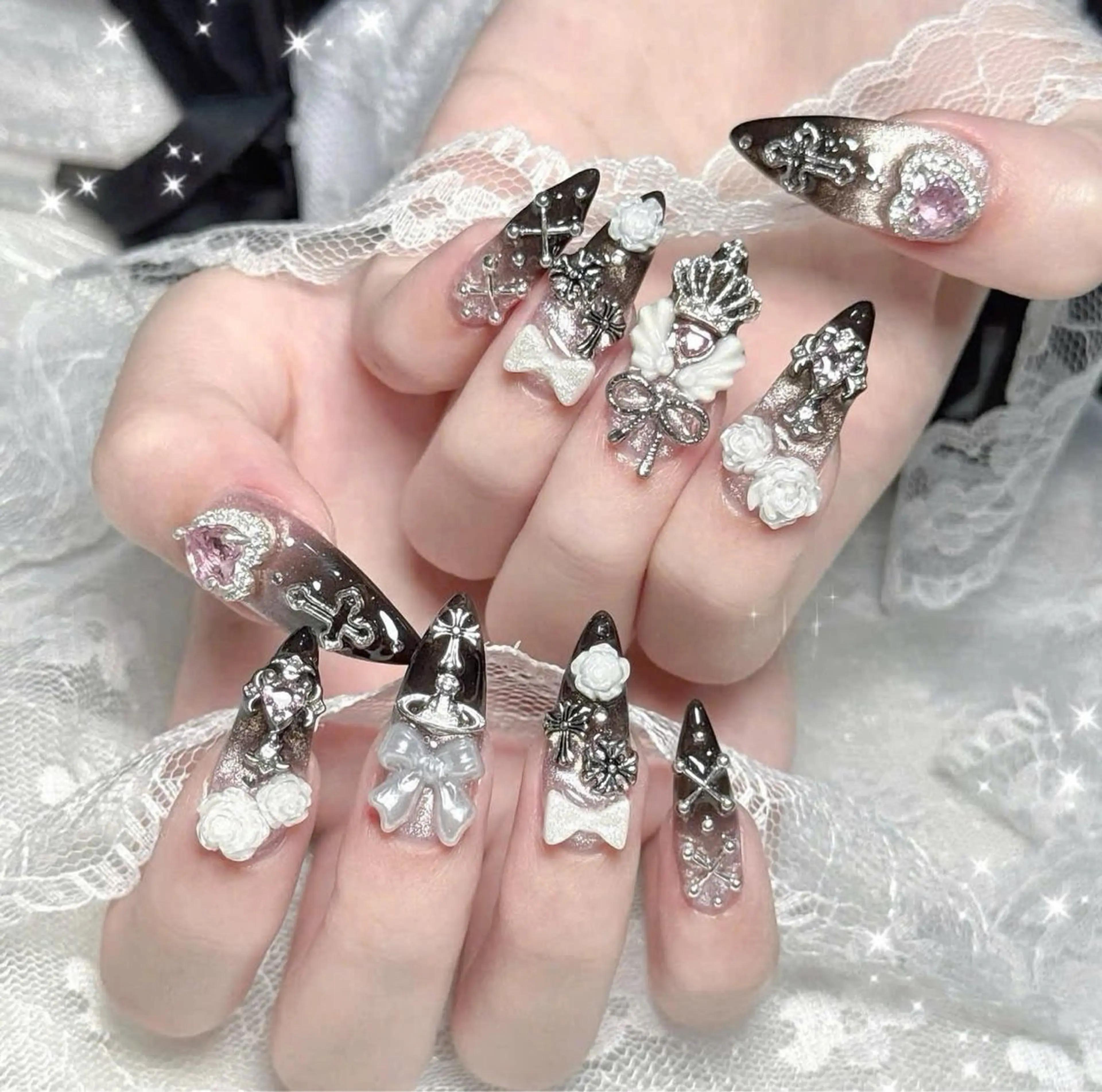 ネイル Lina nail所属・Lunaa 池袋のネイルデザイン