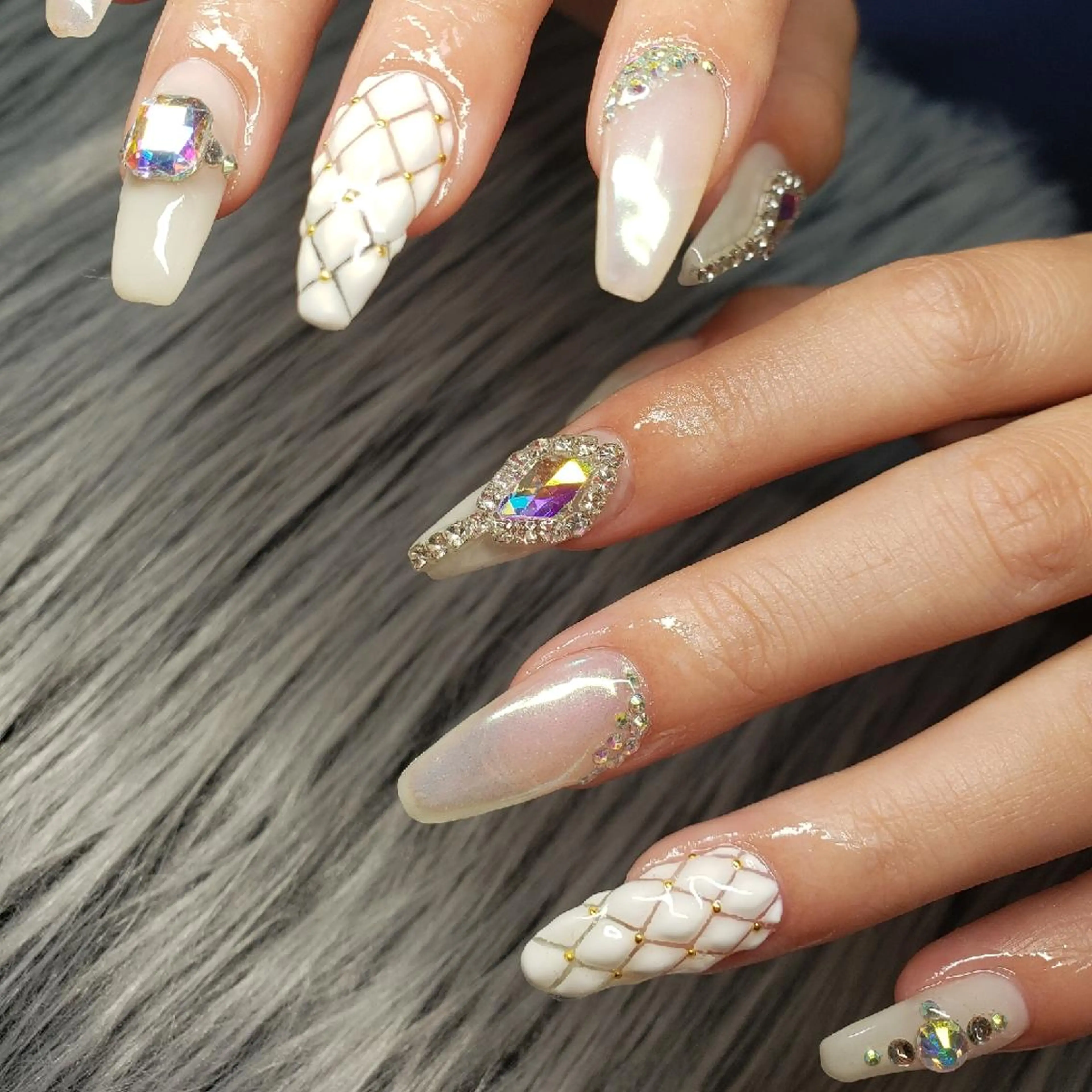 ネイル オーロラネイル ジェルネイル ミラーネイル 冬ネイル Nail salon Coco【溝の口駅】のネイルデザイン