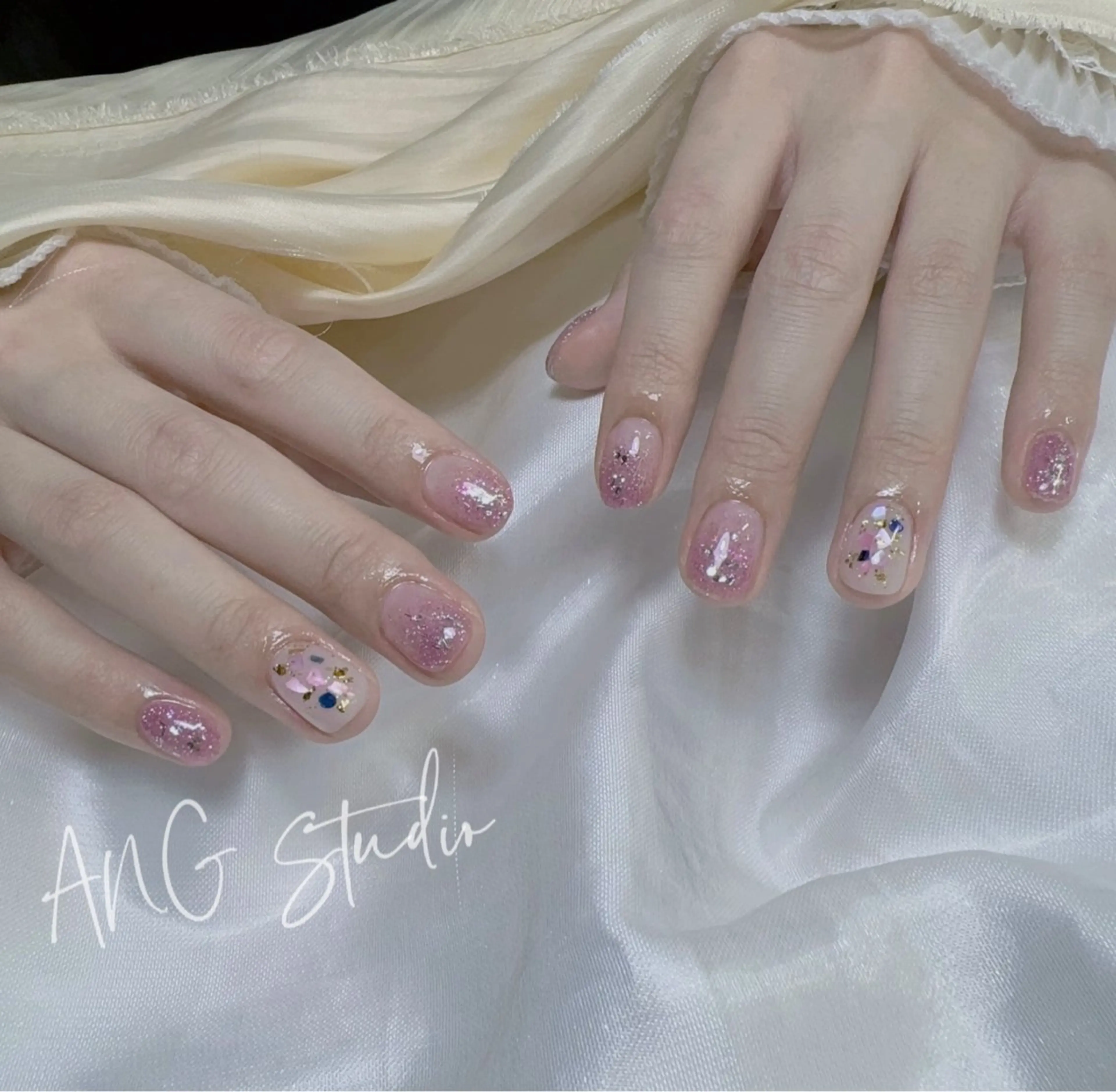 ネイル ハンドネイル ハンドケア ANG Studioのネイルデザイン