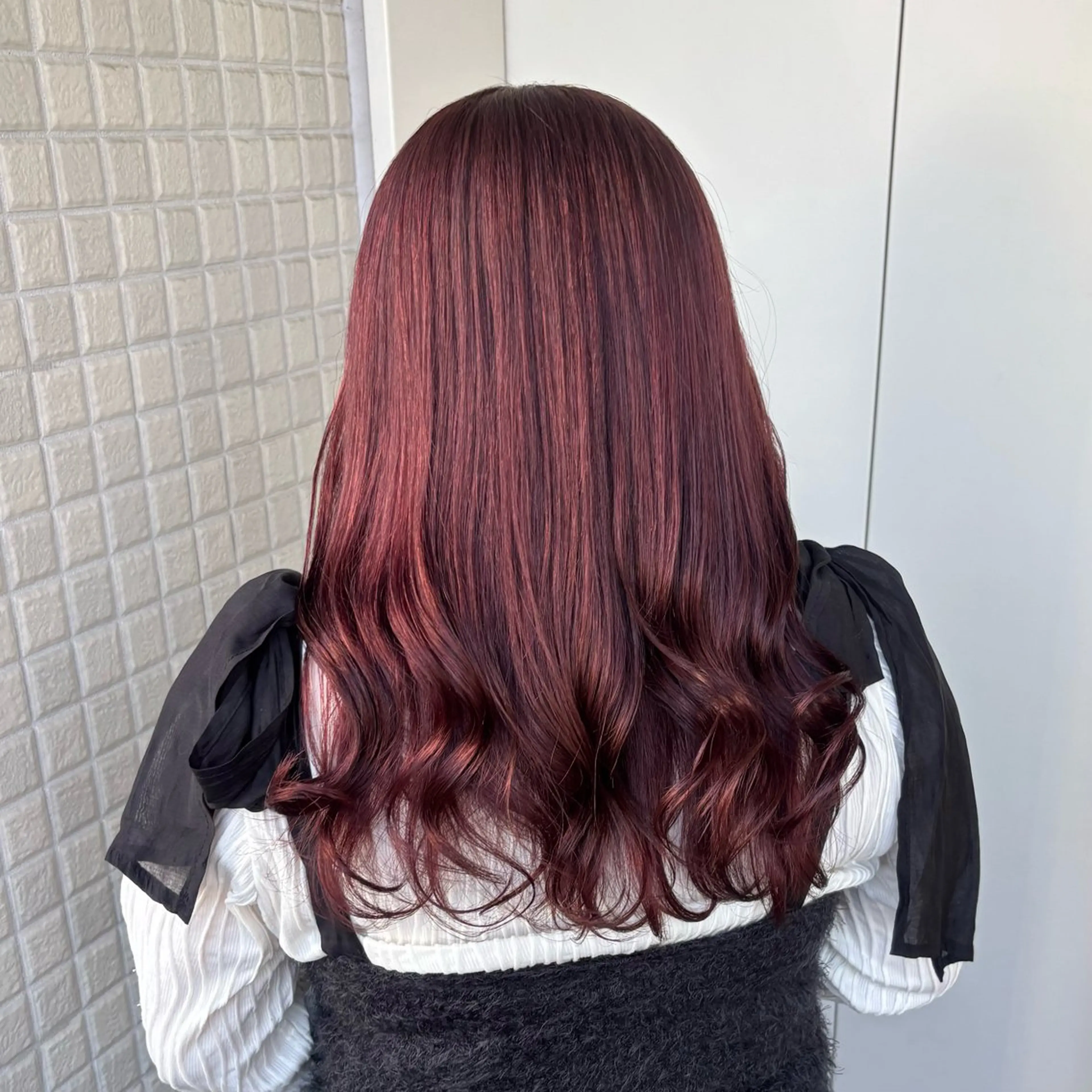 カラー ピンクカラー 艶カラー🪡髪質改善 アレンジ🎀airiのヘアスタイル