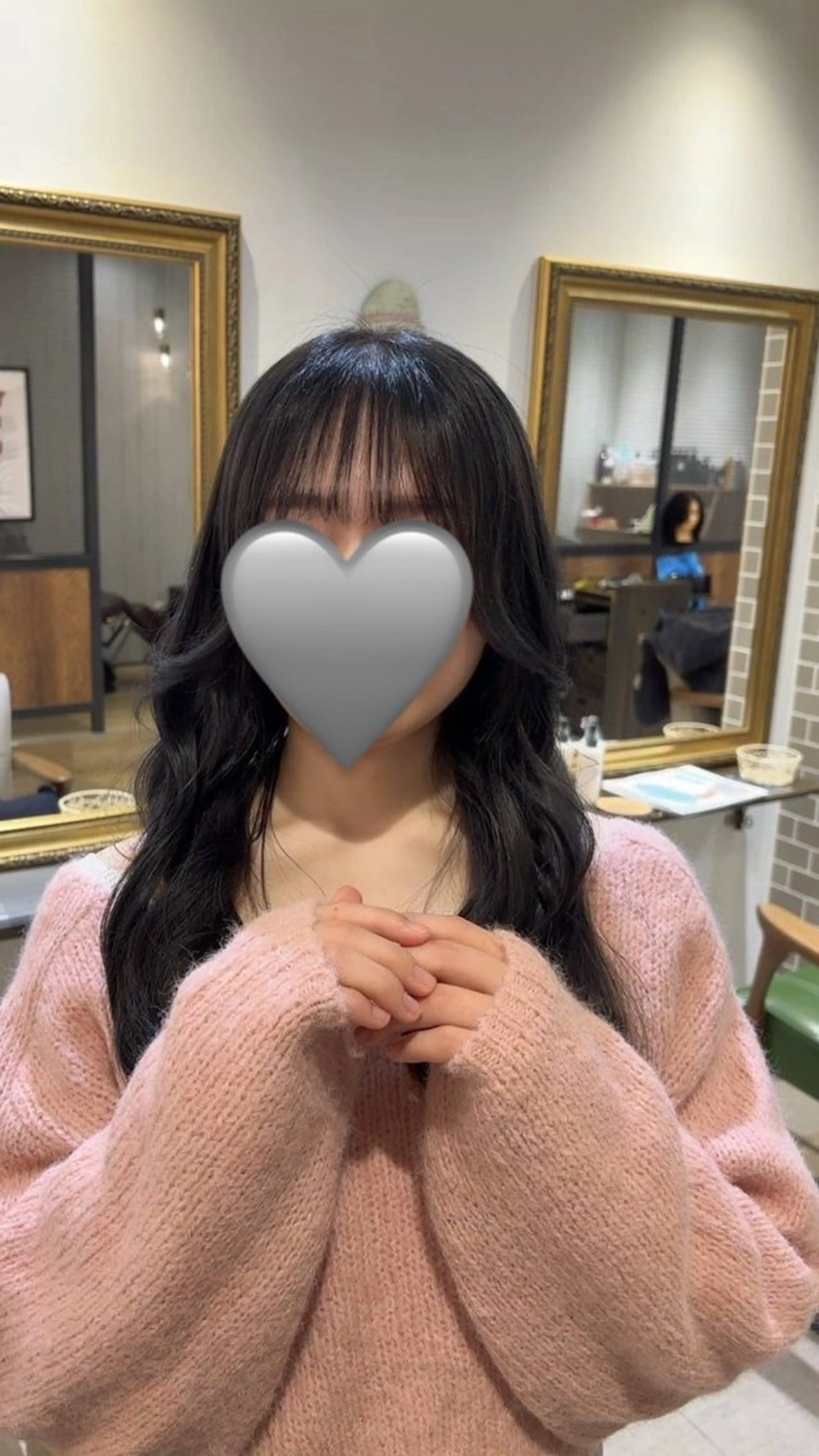 ロング 長内 もえのヘアスタイル