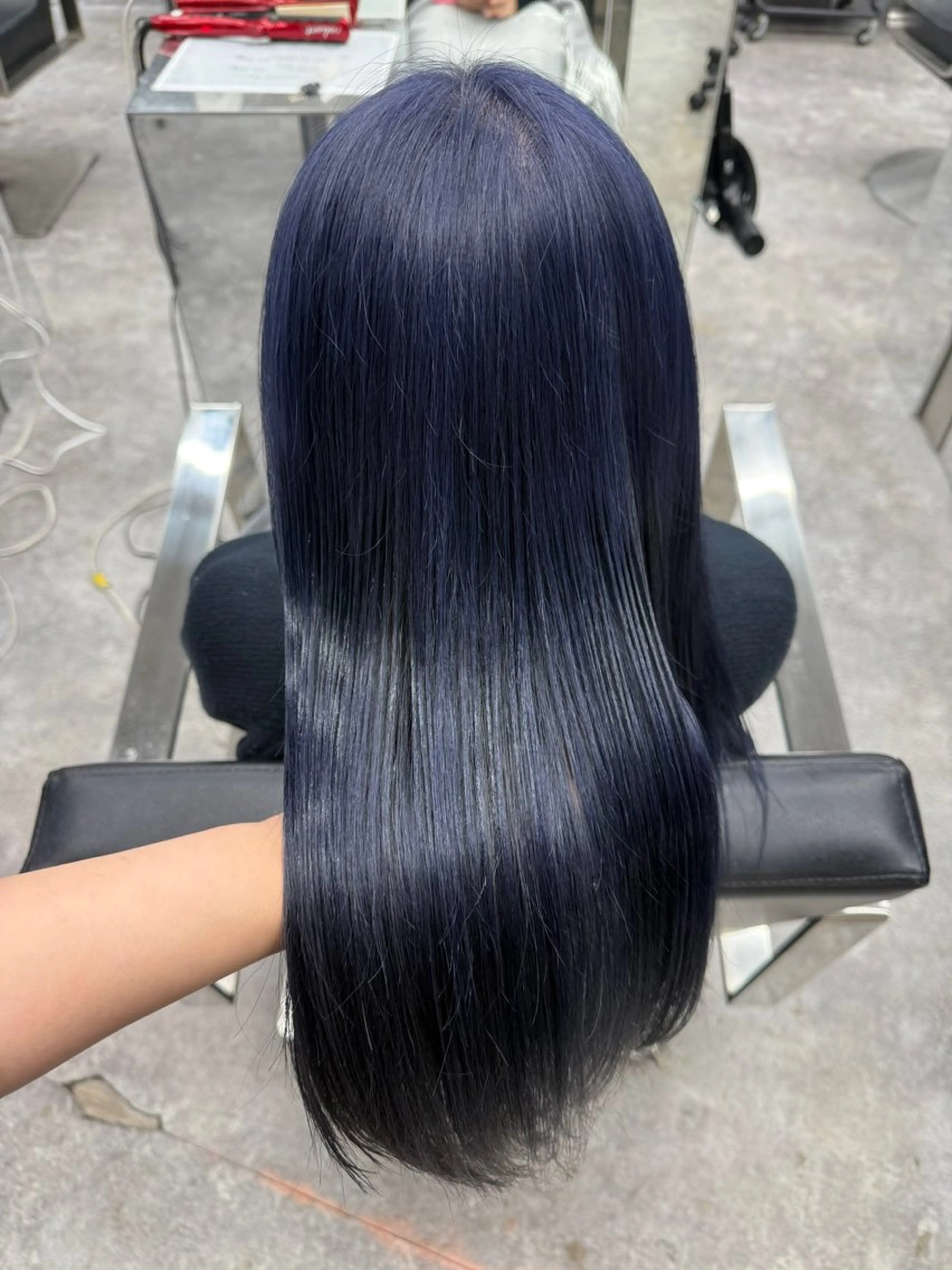 カラー ブルーカラー ネイビーカラー Eir SEIKAのヘアスタイル