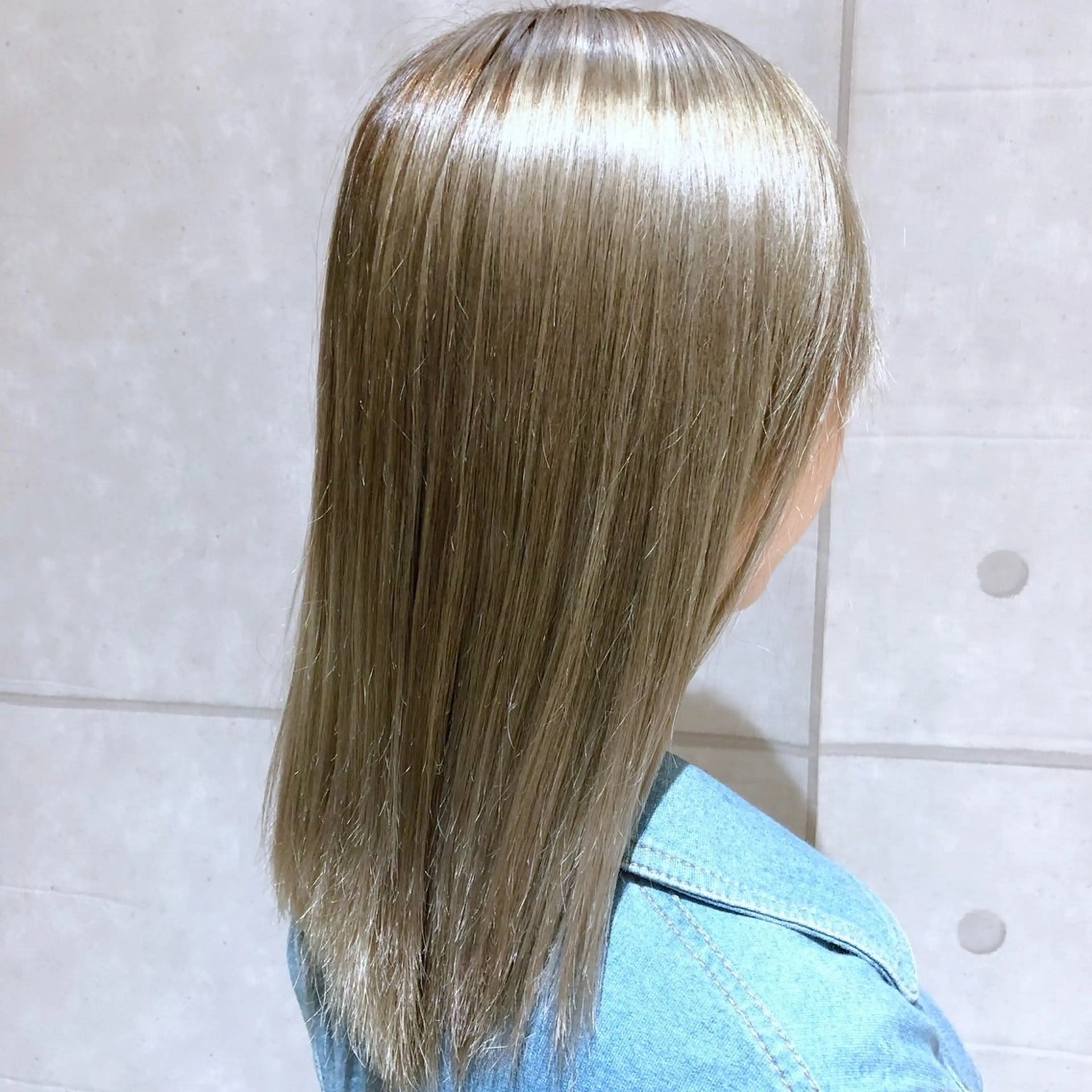 セミロング カラー ヘアカラー 🧊艶髪垢抜け担当 💗/けんすけ🪞のヘアスタイル