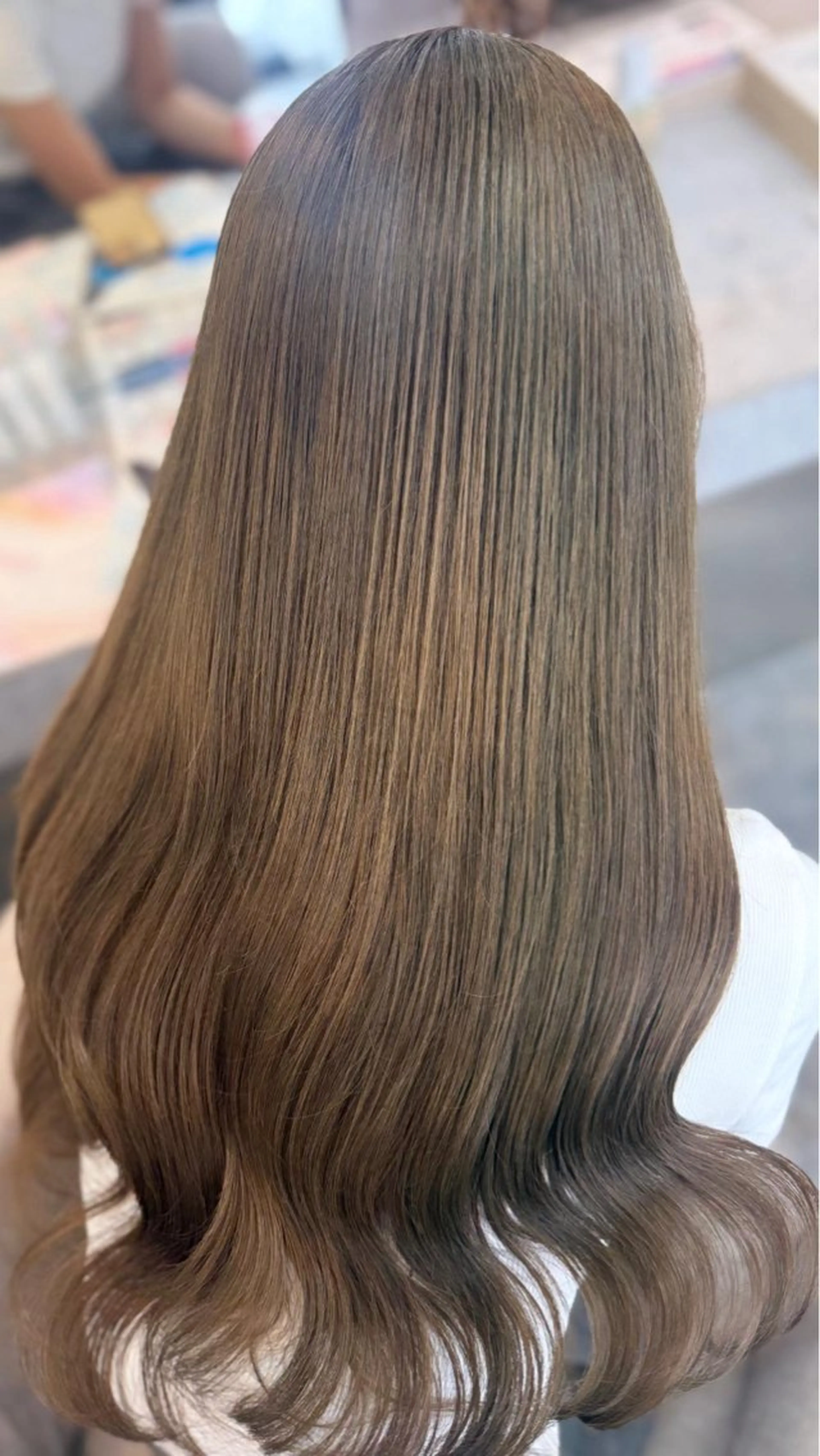 ロング カラー Maho ブリーチモデル募集中のヘアスタイル