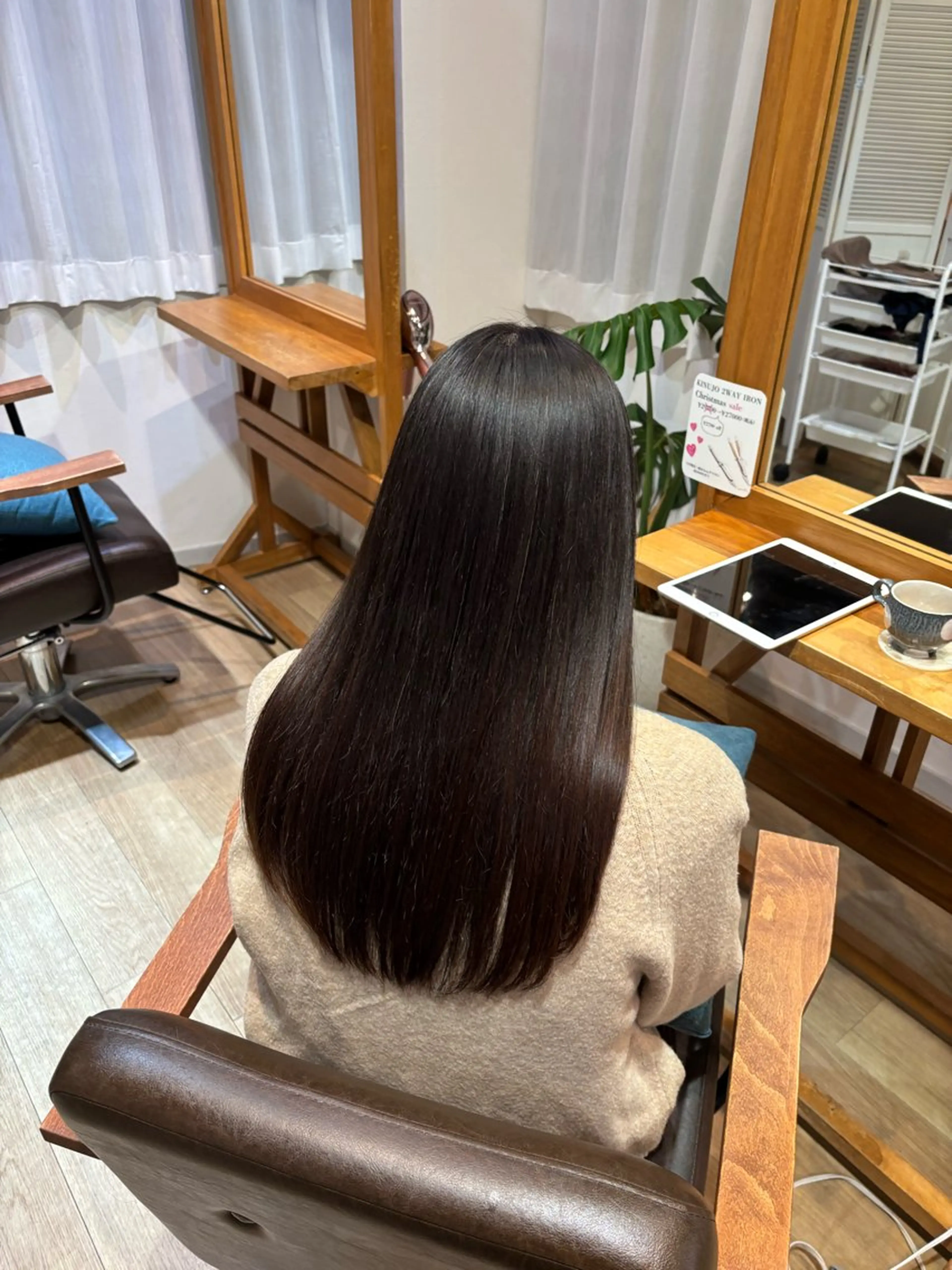 ロング パーマ 縮毛矯正 カット 縮毛矯正 RINNO🌷艶髪/ 透明感&艶カラーのヘアスタイル