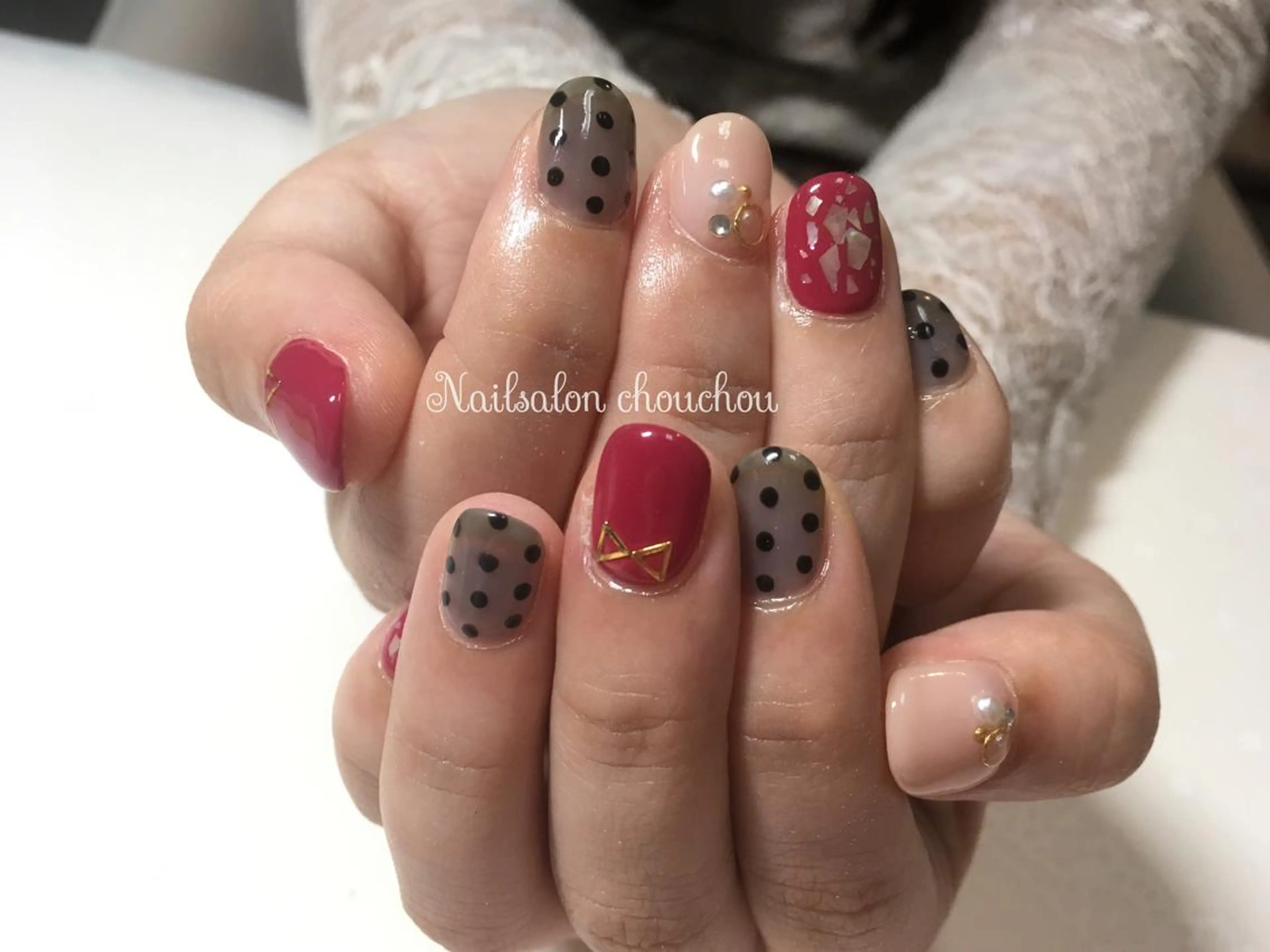 ネイル 爪のお悩みサロン シュシュエットのネイルデザイン