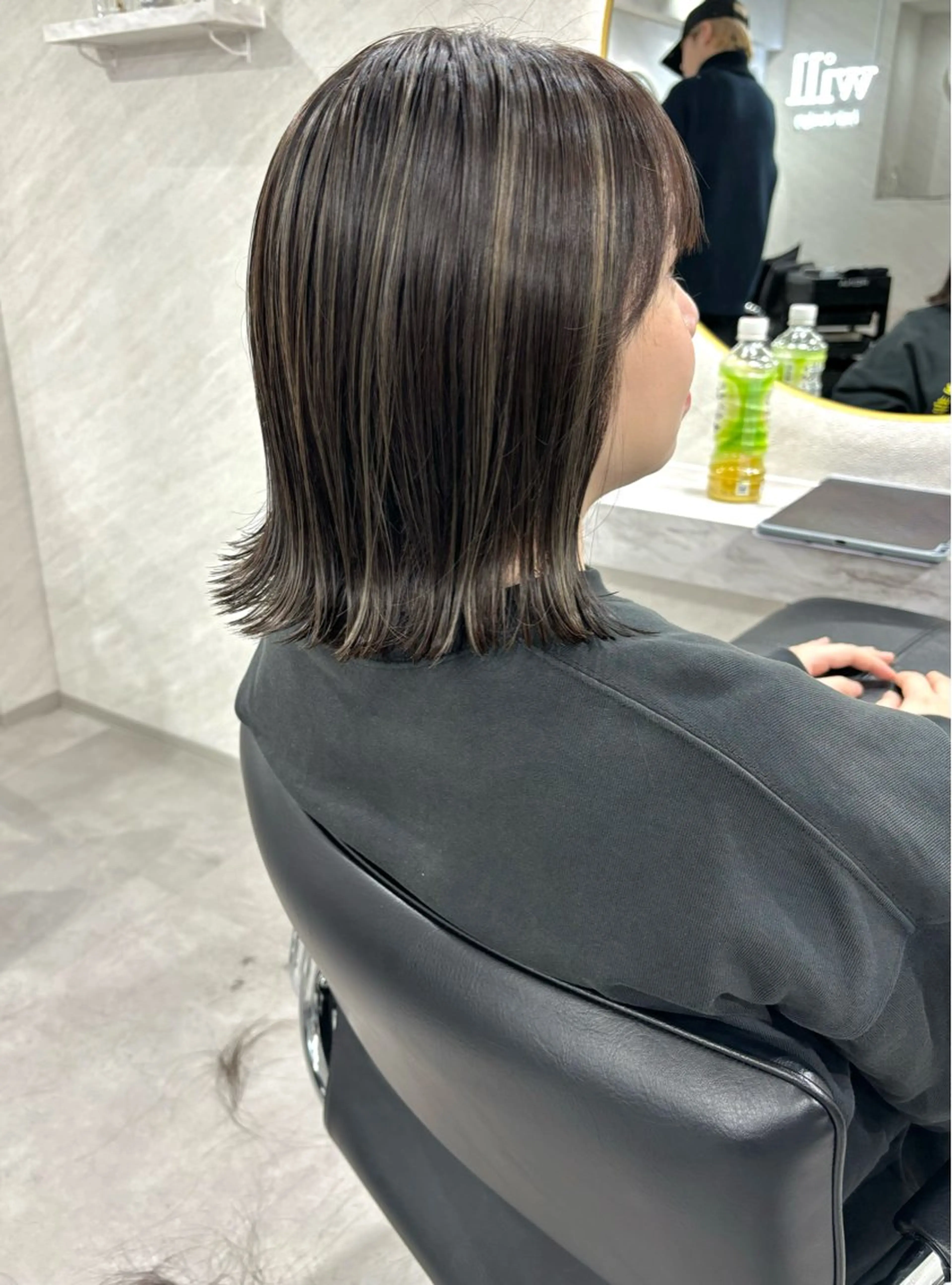 ミディアム ヘアカラー 🌸インナーカラー 🌸藤井春華のヘアスタイル