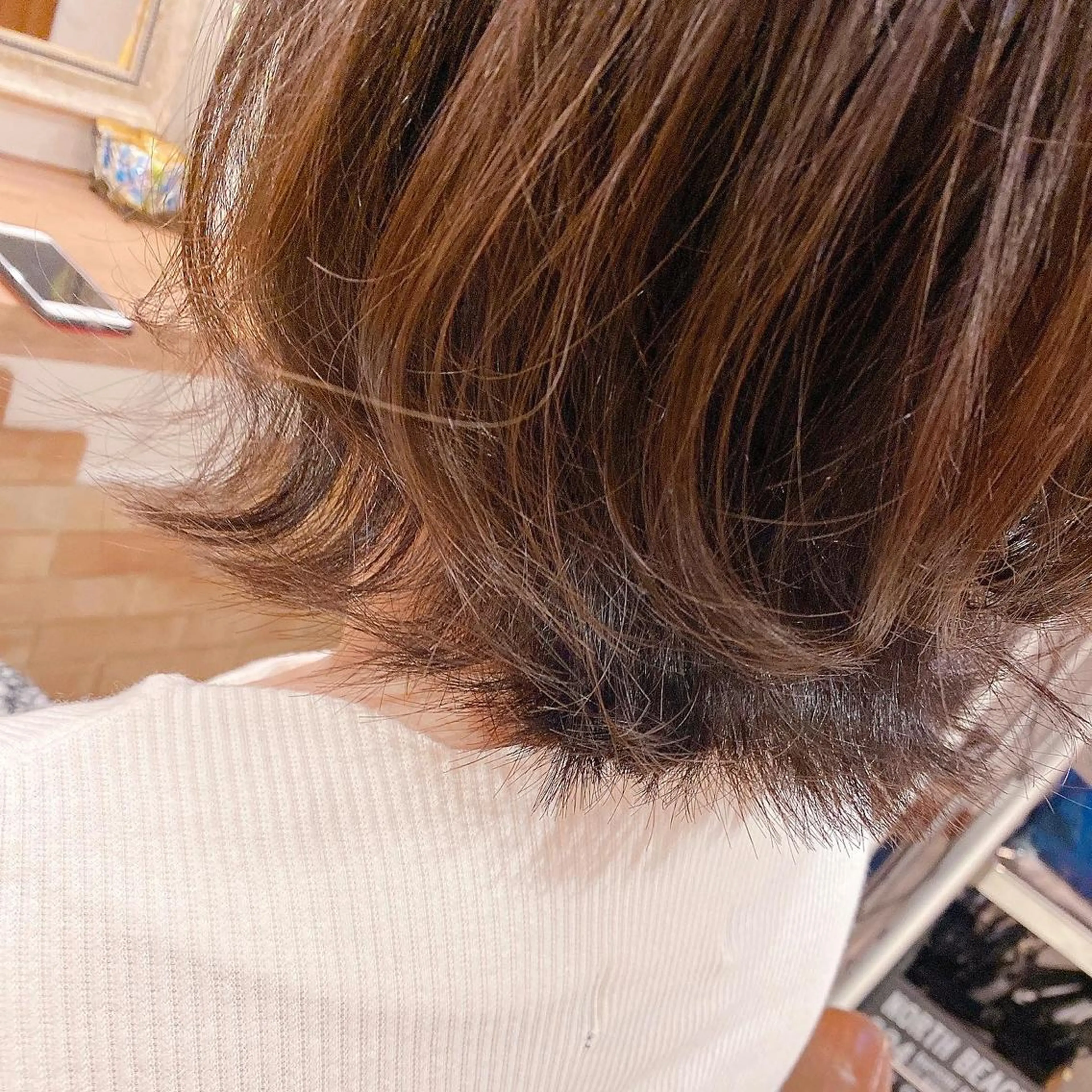 ショート 外ハネヘア 髪質改善特化 安東駿介のヘアスタイル