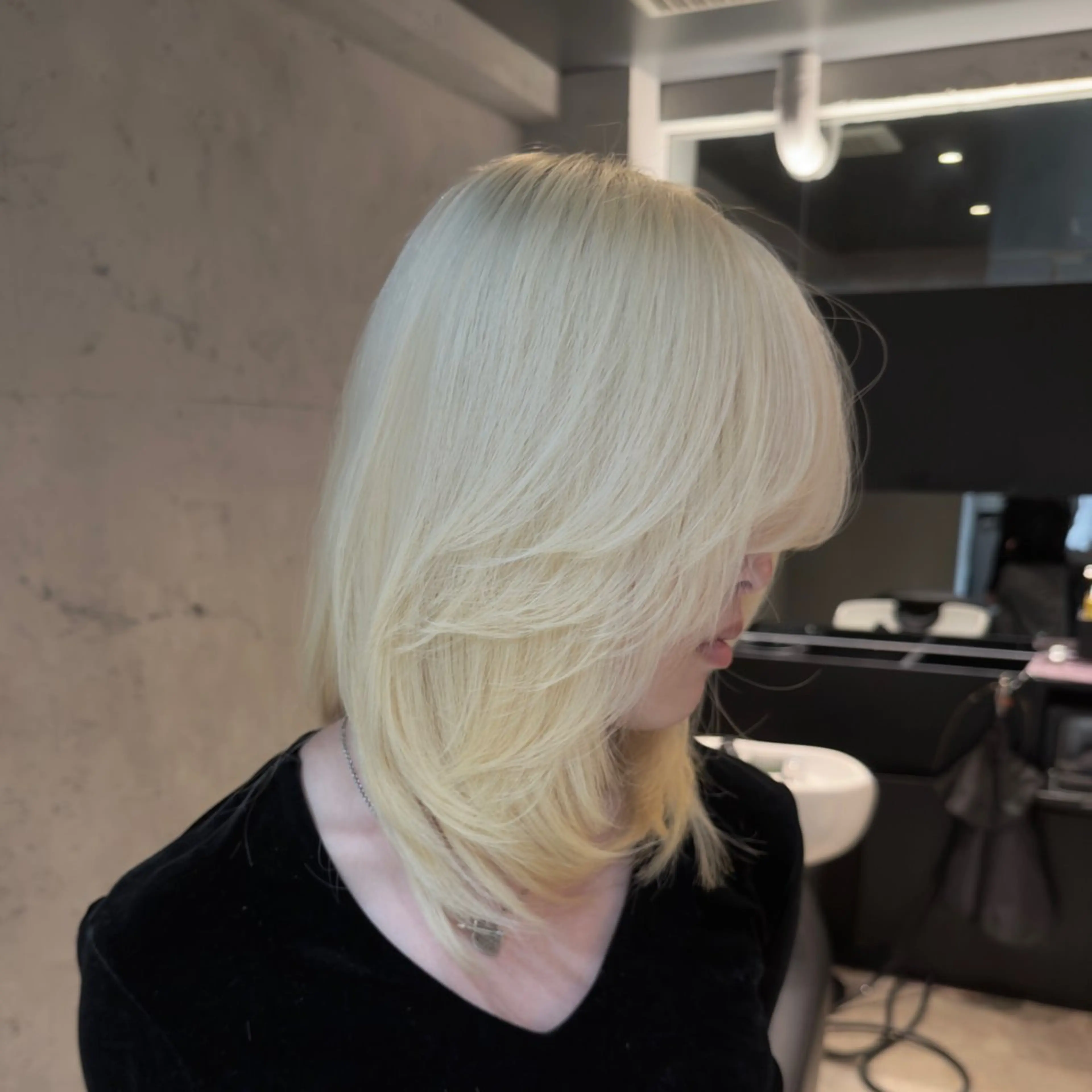 ミディアム カラー ブロンド はなか こうすけのヘアスタイル