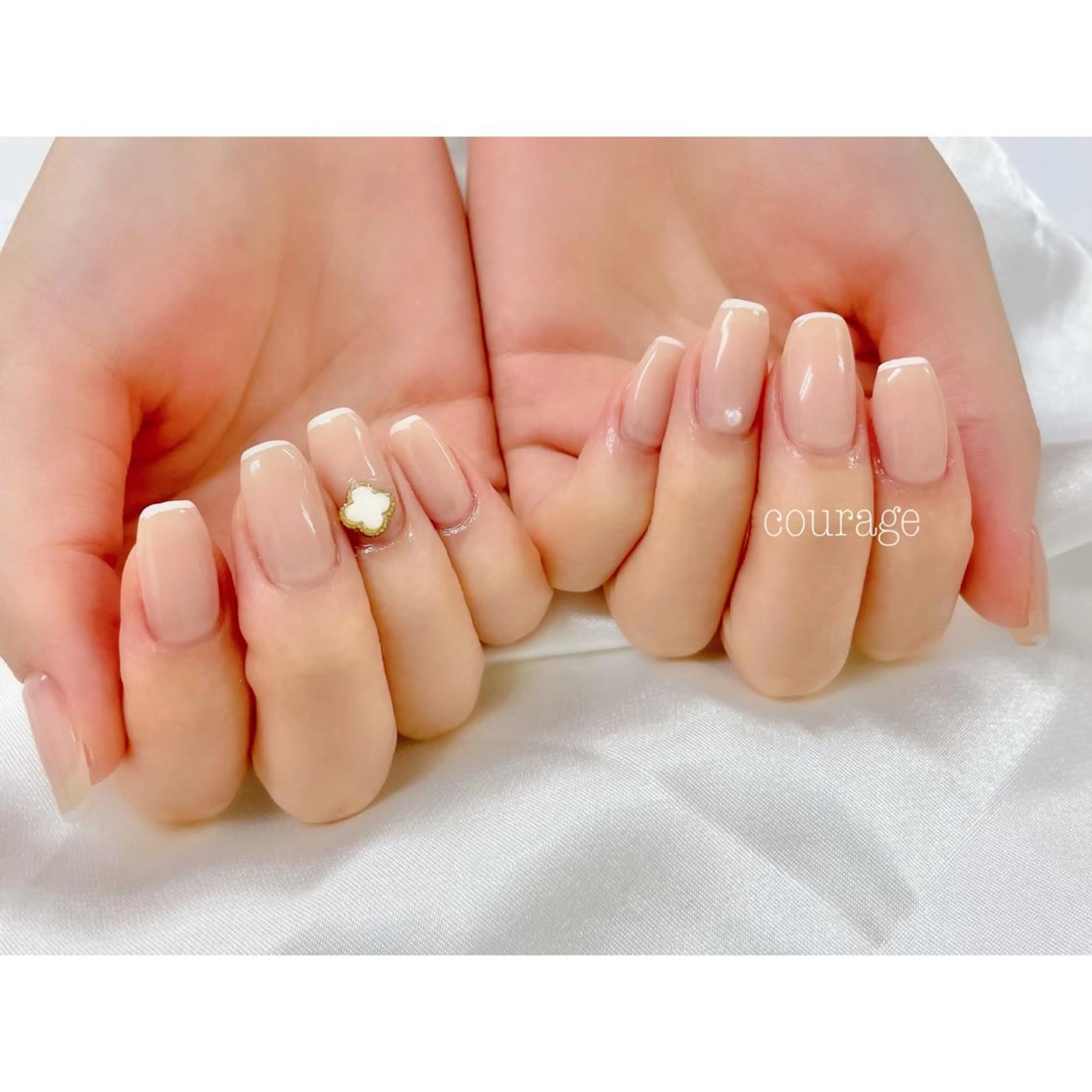 ネイル フレンチネイル ストーンネイル ハンドネイル ネイルサロン courageのネイルデザイン