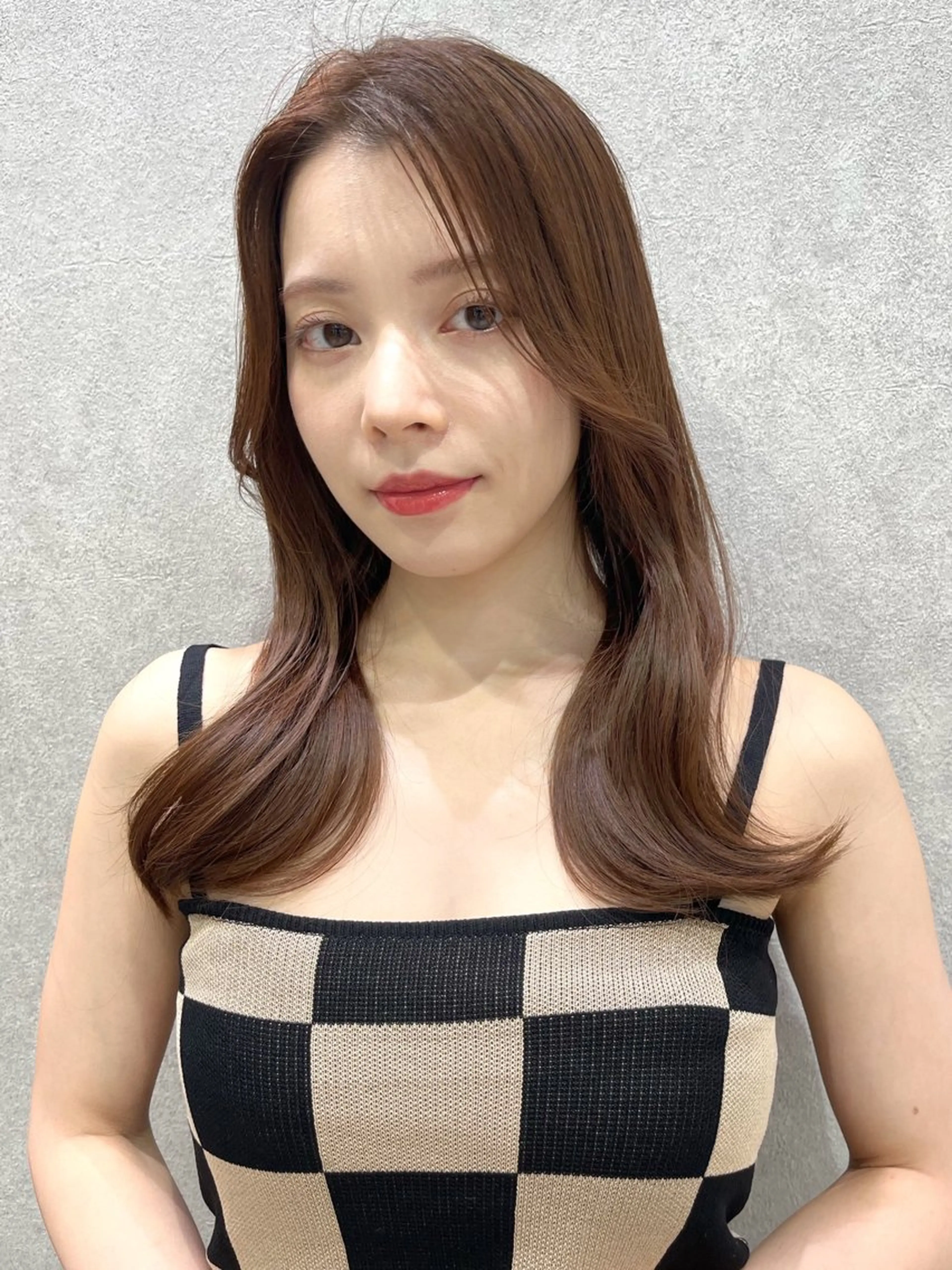 ミディアム カラー 韓国ヘア／レイヤー/ 🤍ayumuのヘアスタイル