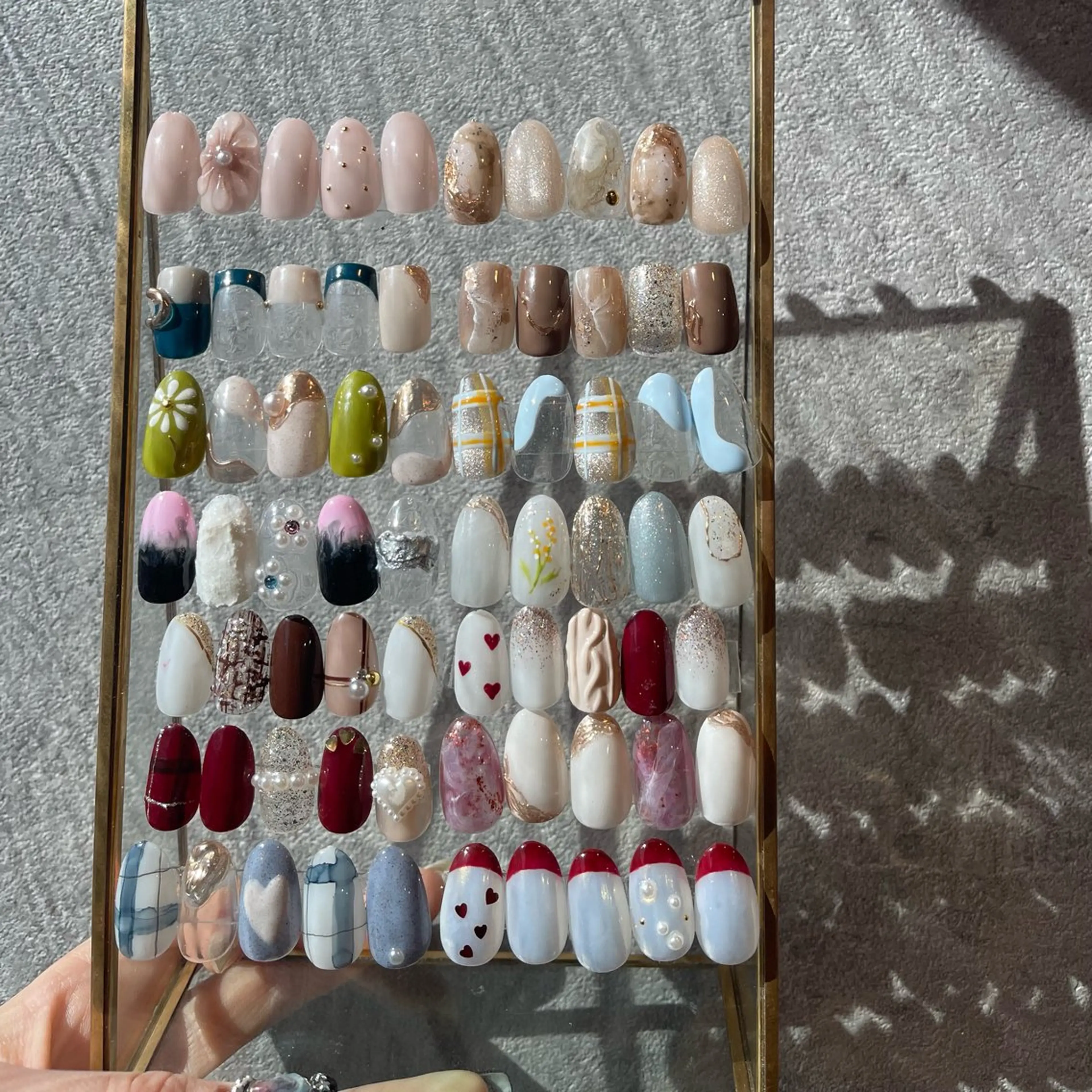 ネイル Renatus🤍 MISUZUのネイルデザイン