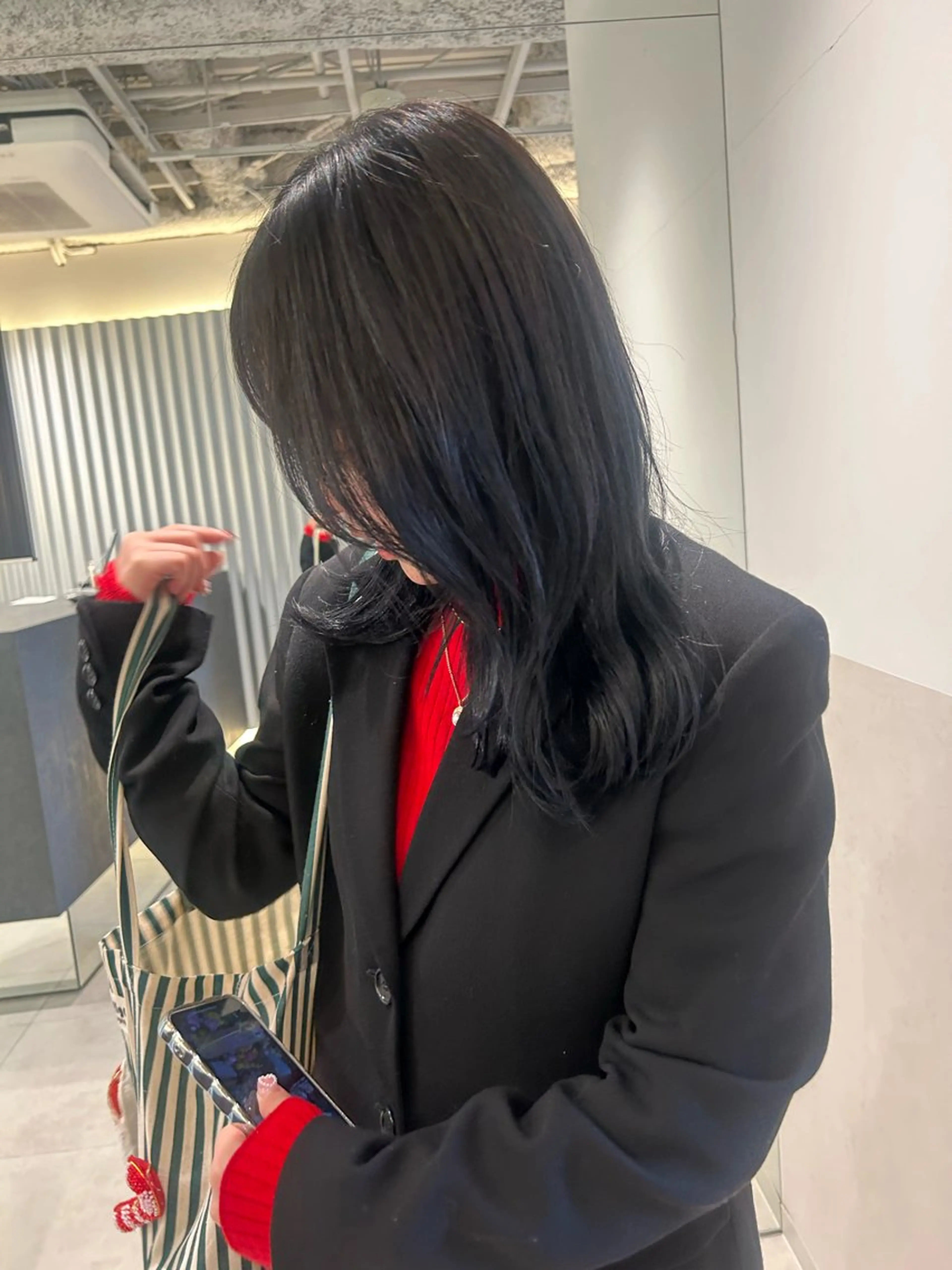 セミロング カラー 🤍垢抜け♡透明感 カラーmoeka🤍のヘアスタイル