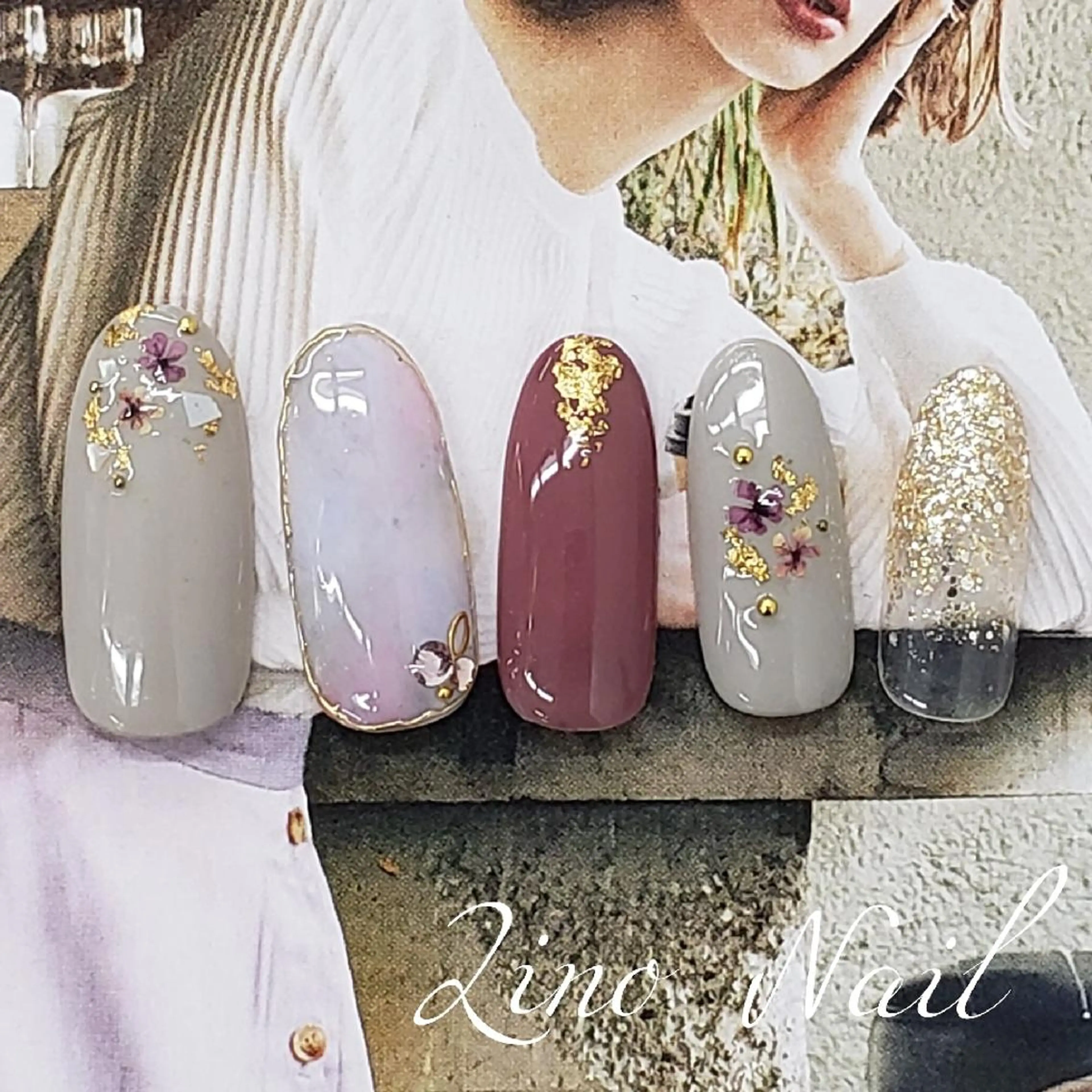 ネイル カジュアル フラワーネイル ジェルネイル ガーリー ゴールド ハンドネイル Lino Nailのネイルデザイン