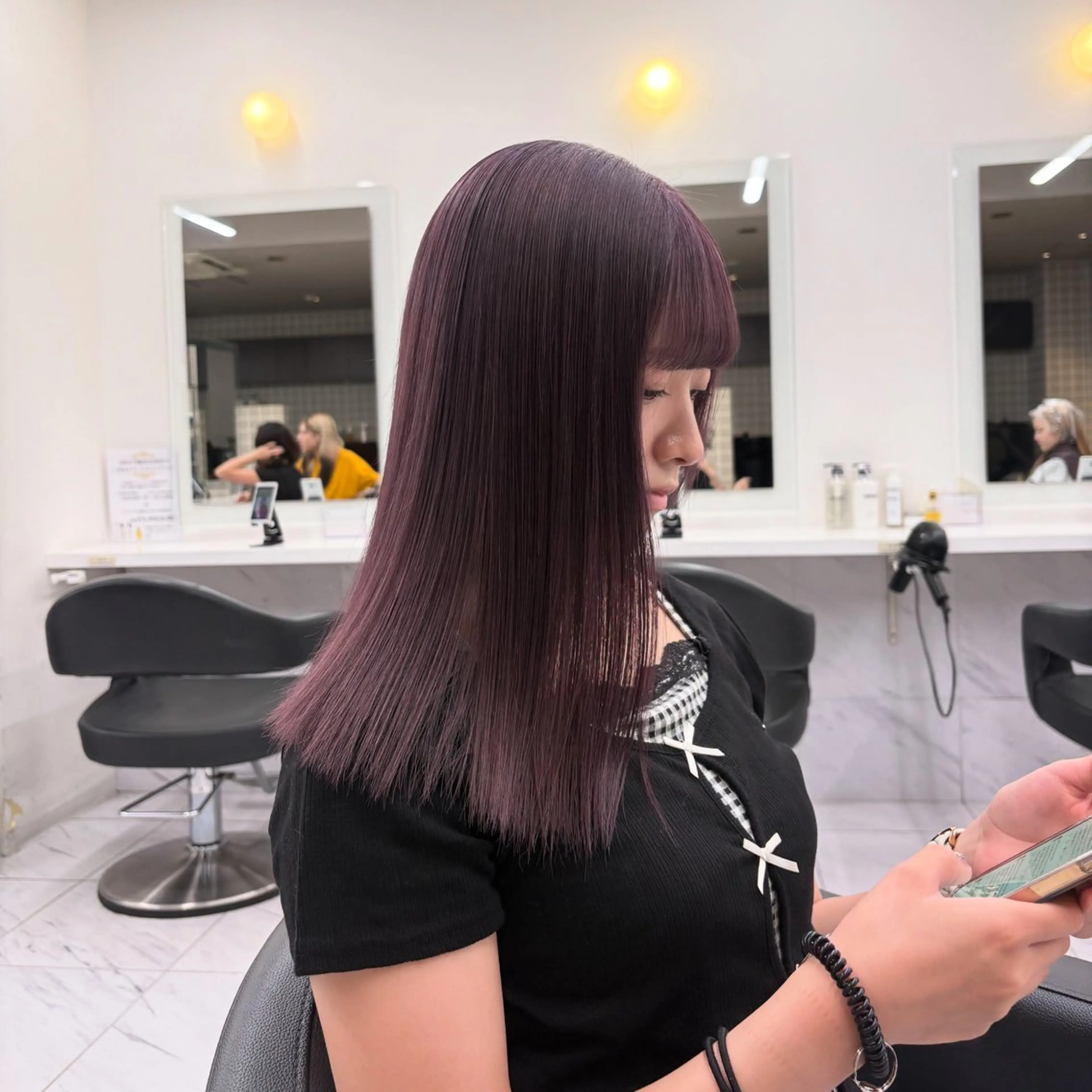 カラー ヘアカラー トリートメント 透明感ベージュ🤎 ナチュラルレイヤーのヘアスタイル