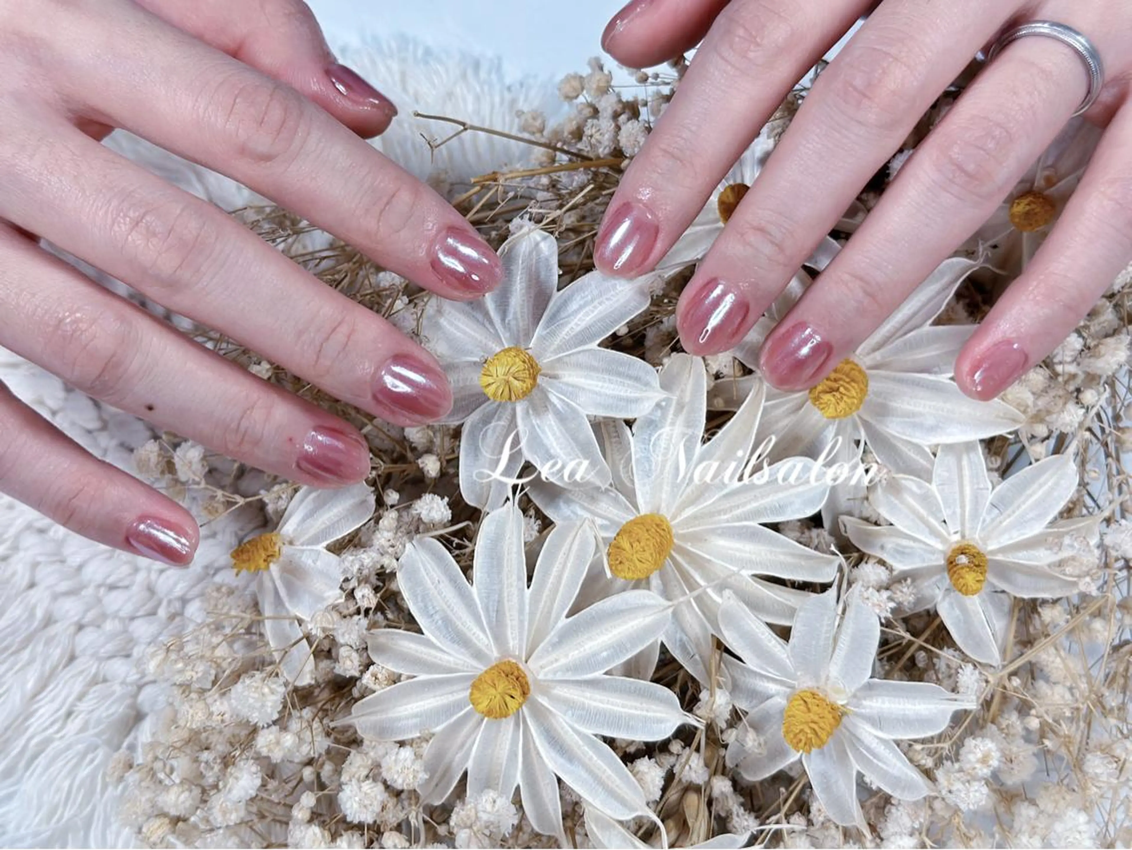 ショート カラー ネイル Le’a NailSalonのネイルデザイン