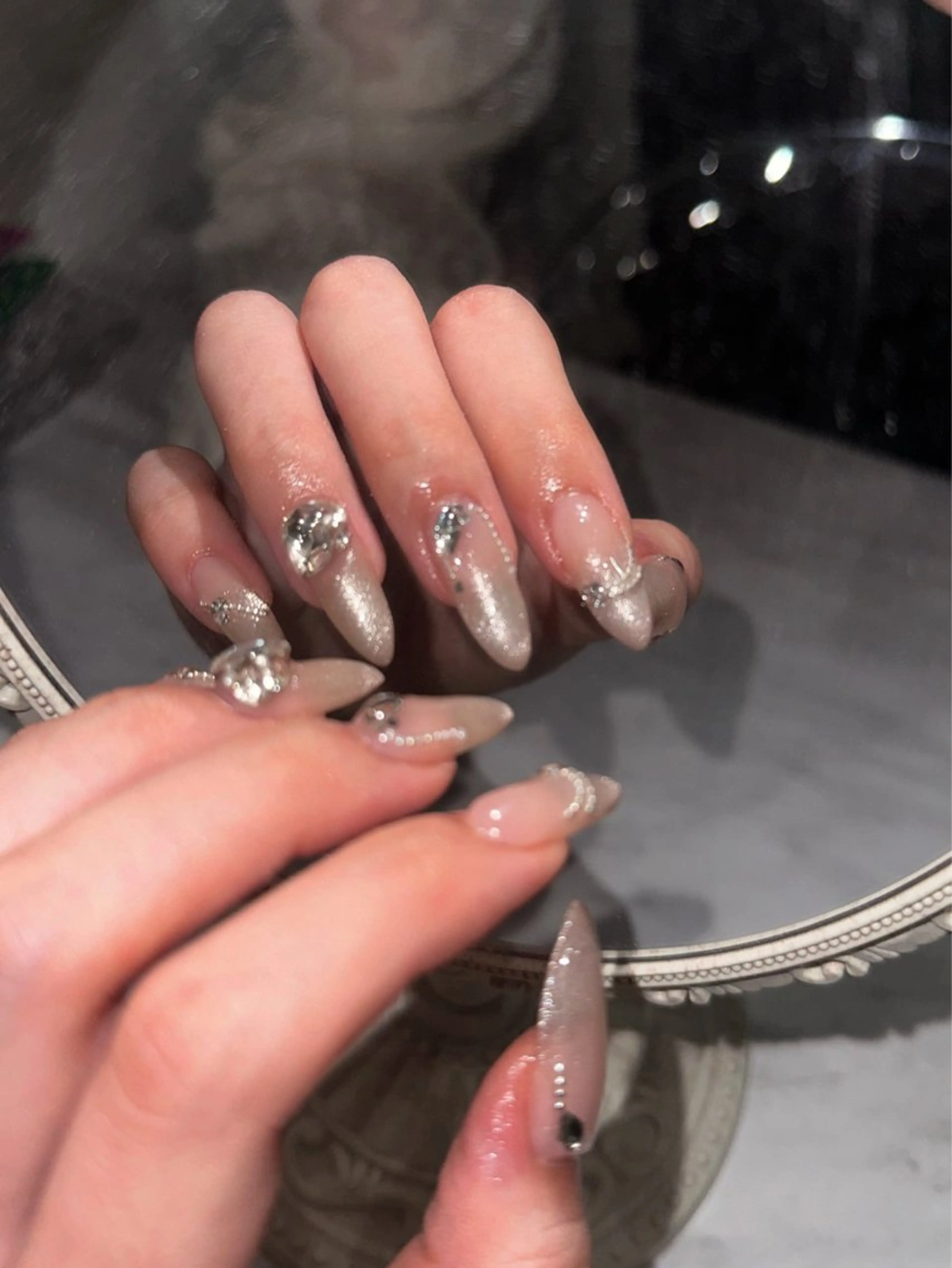 ネイル ハンドネイル 韓国𝐧𝐚𝐢𝐥 🇰🇷🤍コガヤマのネイルデザイン