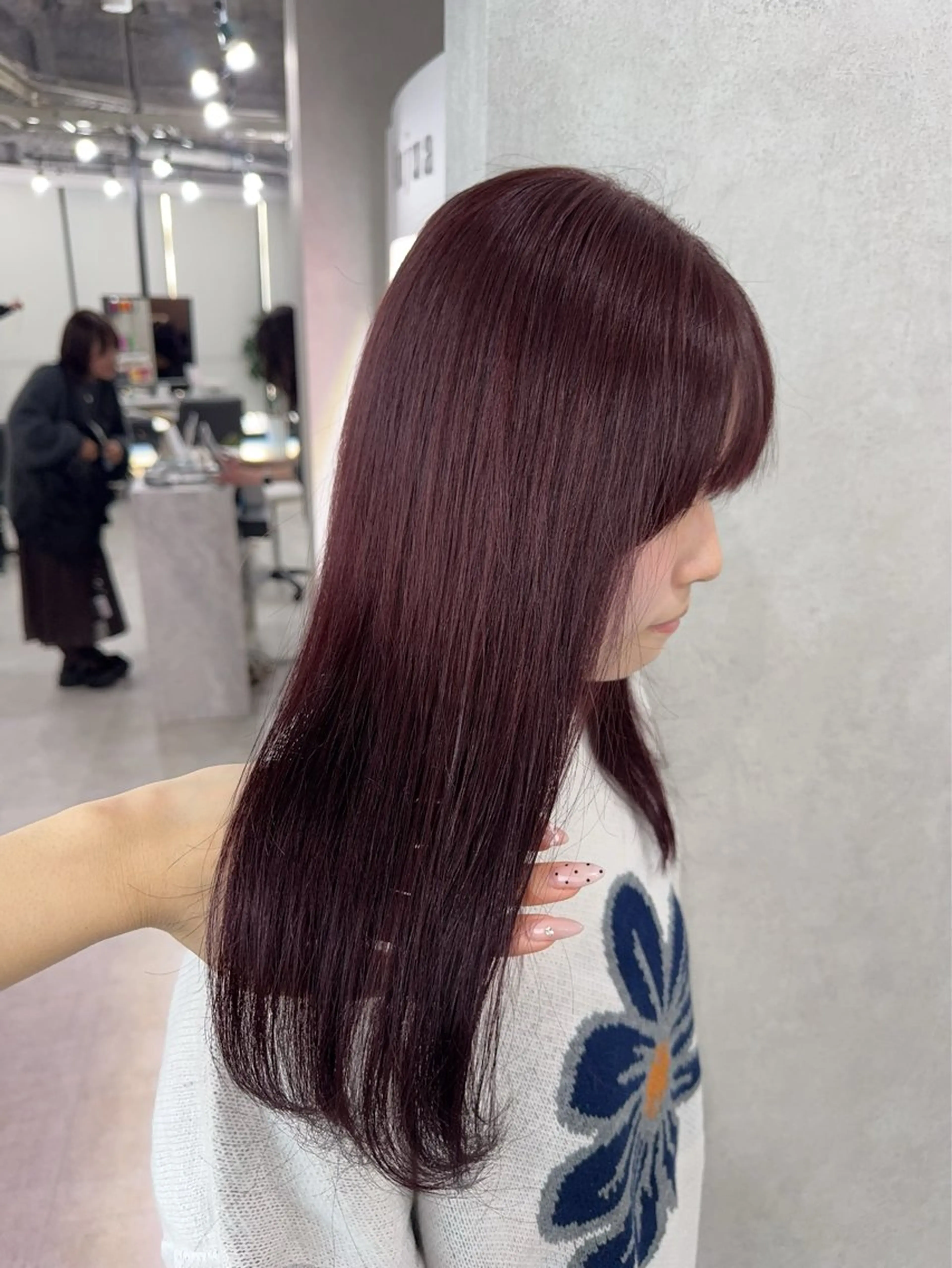 ロング カラー アッシュ アッシュブラウン ベージュカラー 黒髪 ブリーチ カット ヘアカラー トリートメント 赤み無し柔らかカラー 【梅田】madokaのヘアスタイル