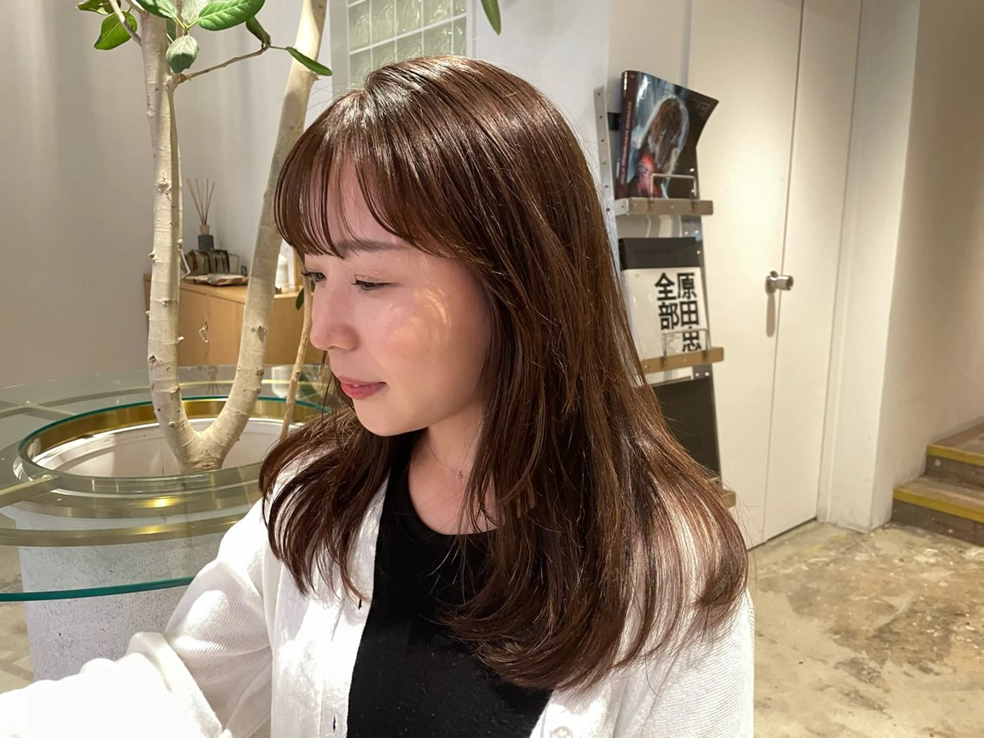 セミロング カラー 透明感カラー ダブルカラー ハイトーンカラー ボブ 顔まわりレイヤー 柔らかレイヤー× 透け感カラー/SUのヘアスタイル