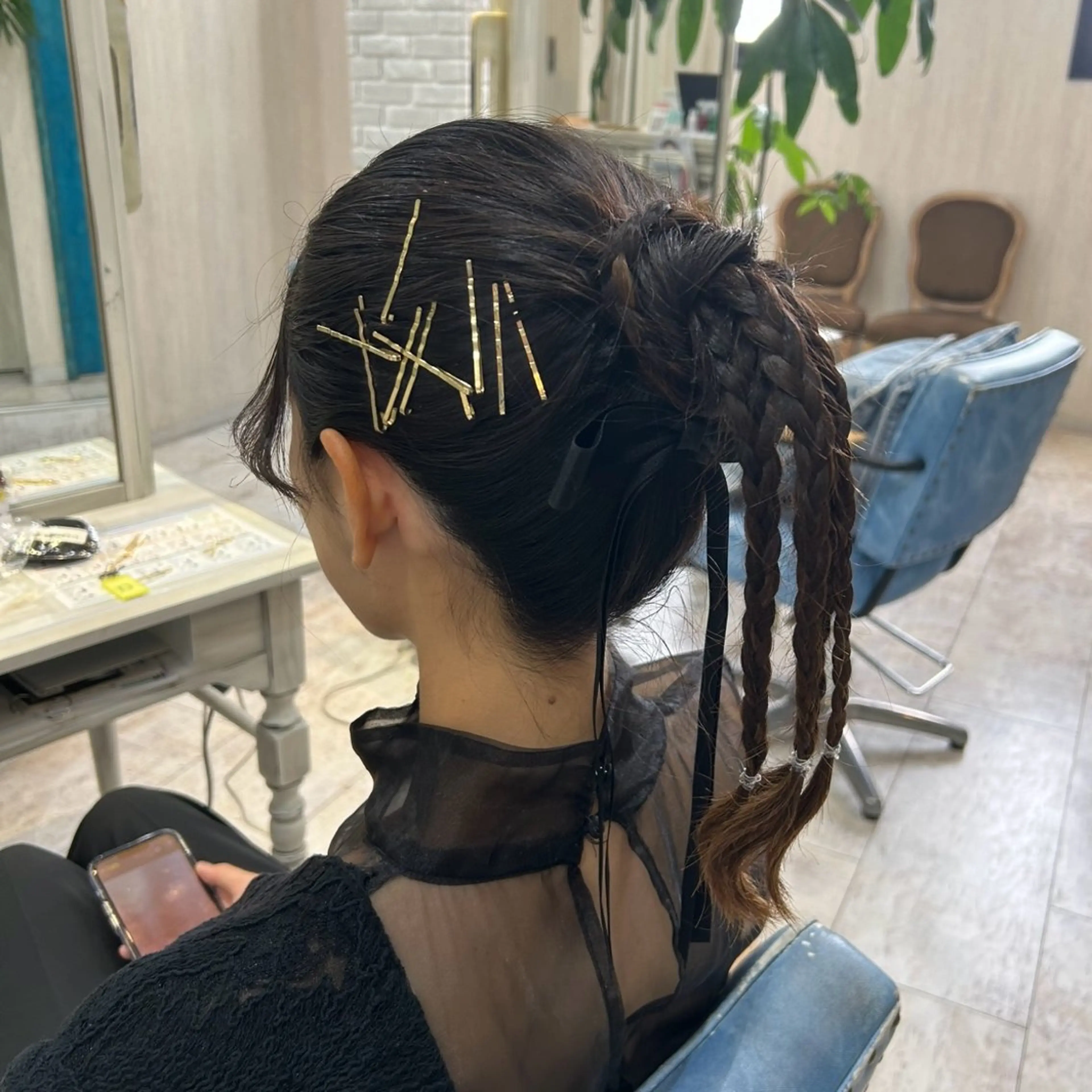 ヘアアレンジ ヘアセット 🫧透け感⋆艶髪💎 山口アヤカのヘアスタイル