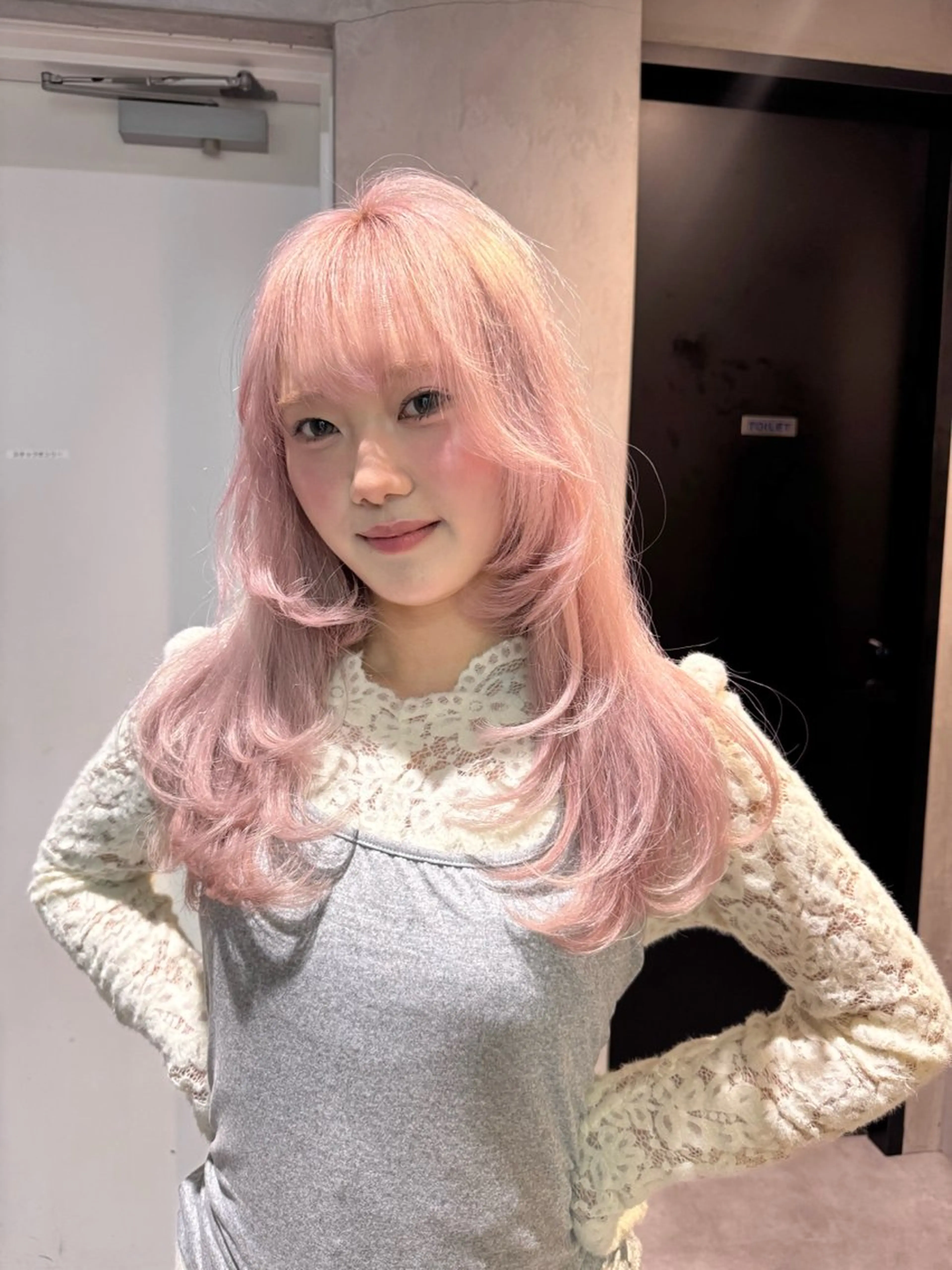 ロング 太田 古都のヘアスタイル