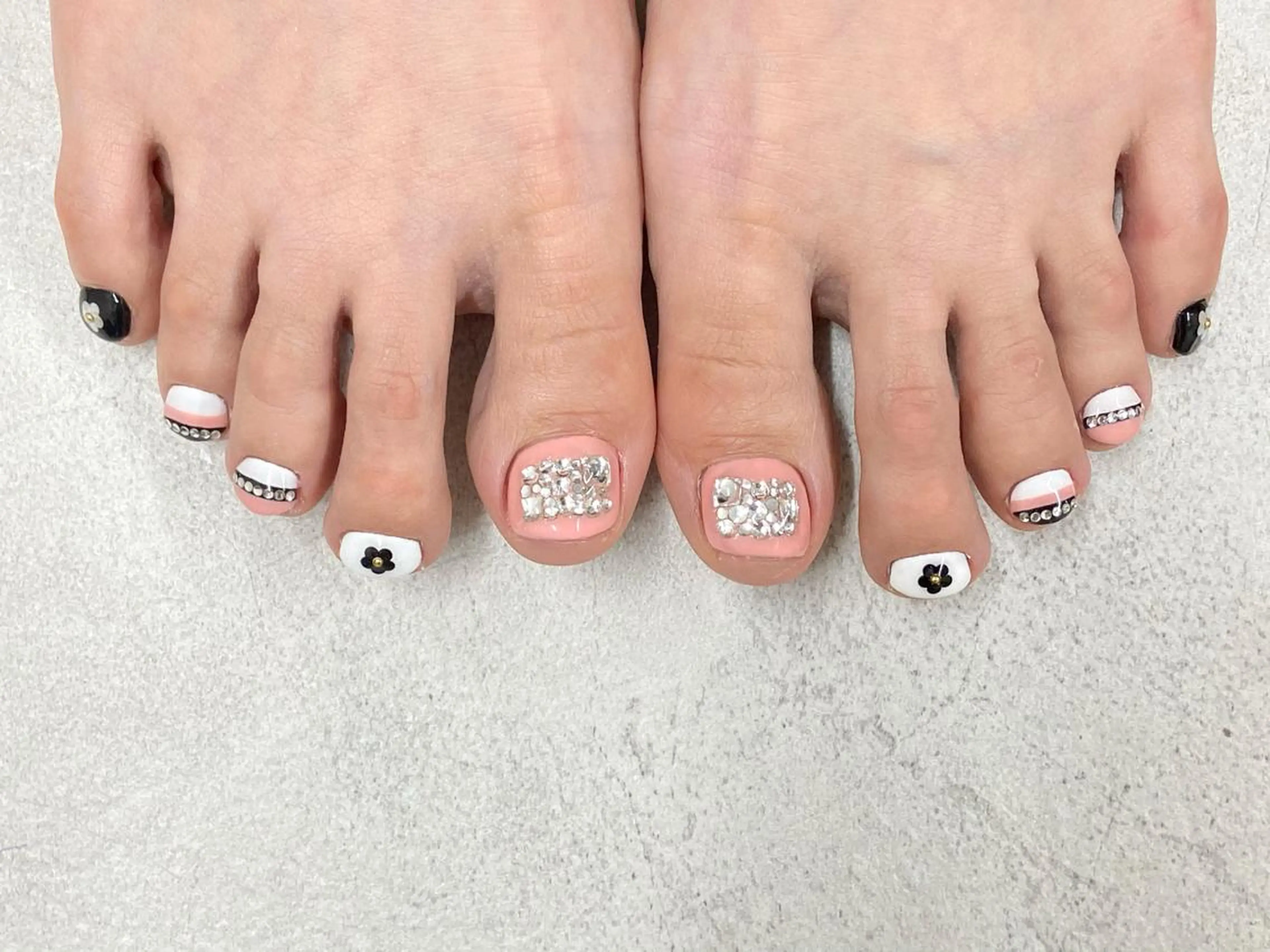 ネイル RounGe Nail&Eyelash所属・葛西 佑香のネイルデザイン