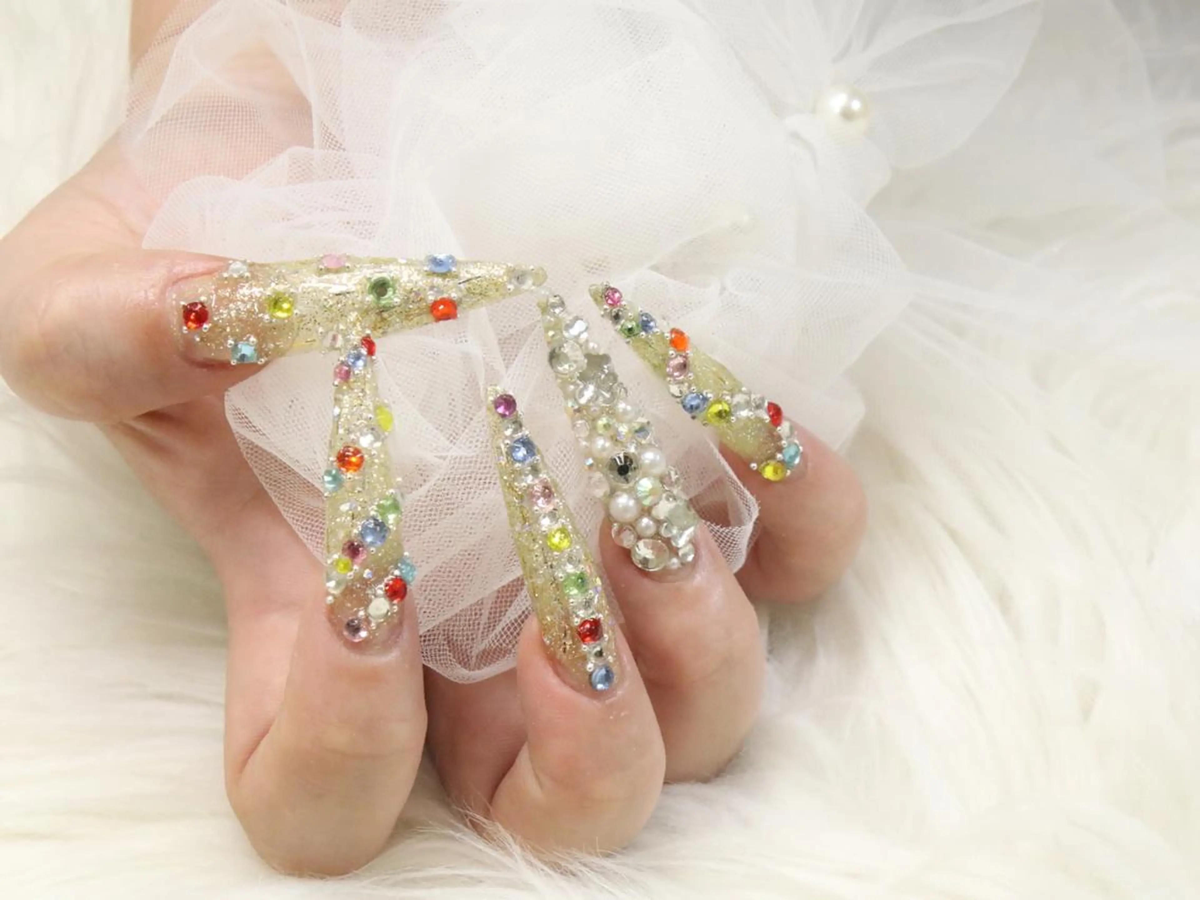 ネイル ❤️💛REBEST 京橋　nailのネイルデザイン