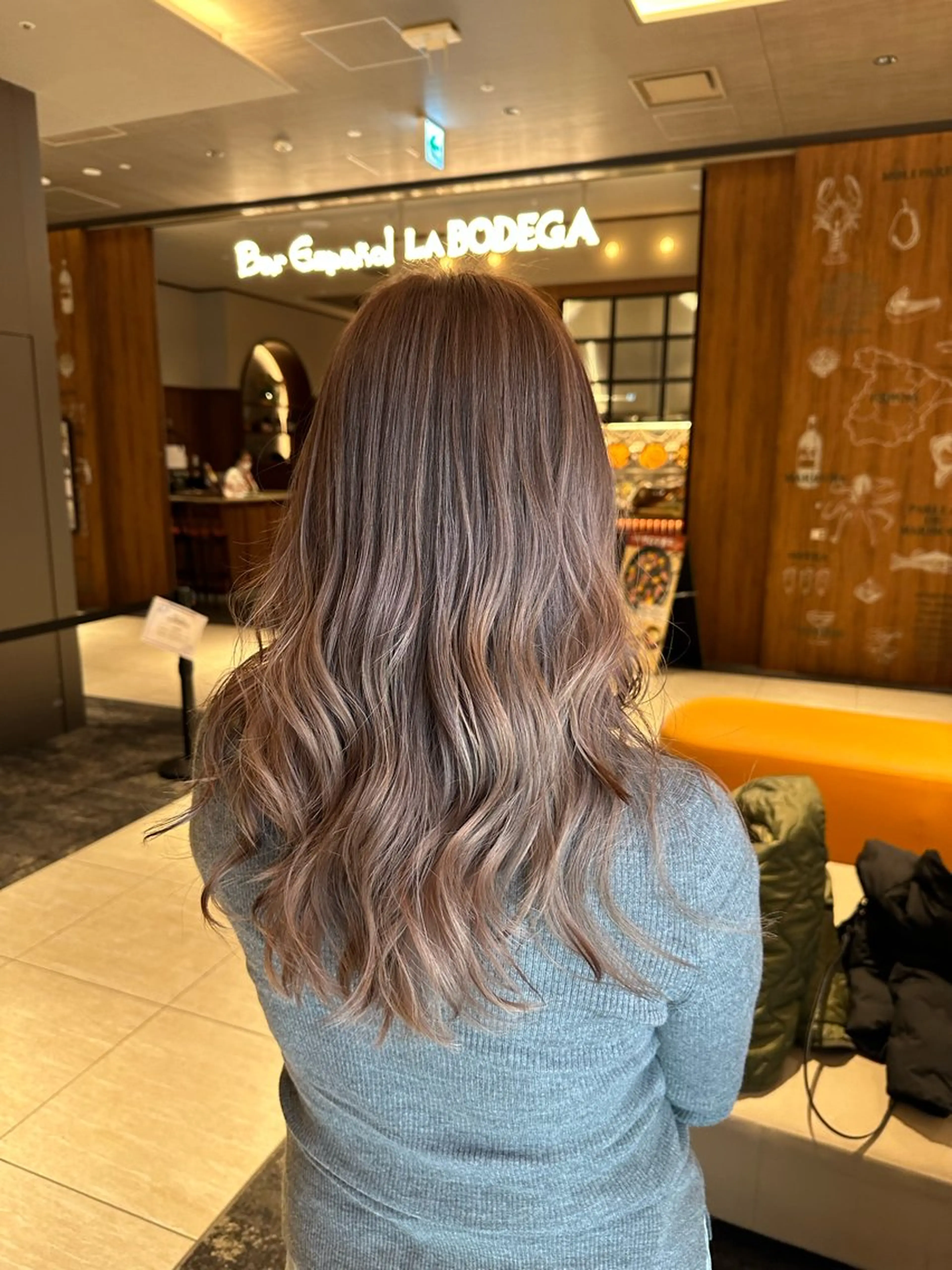 ロング カラー バレイヤージュ レイヤーカット ハイトーンカラー 縮毛矯正/ジャックのヘアスタイル